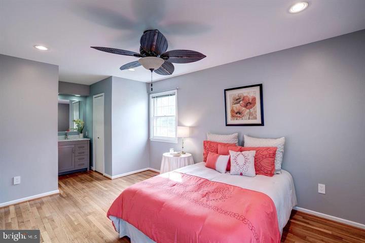 TYSONS GREEN - Residential Lease