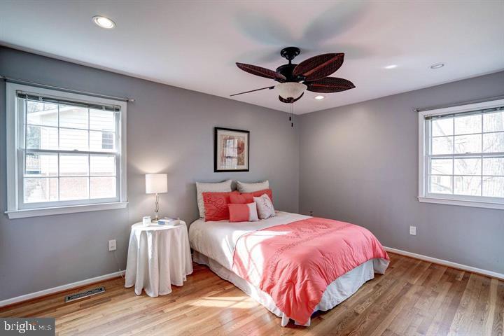 TYSONS GREEN - Residential Lease