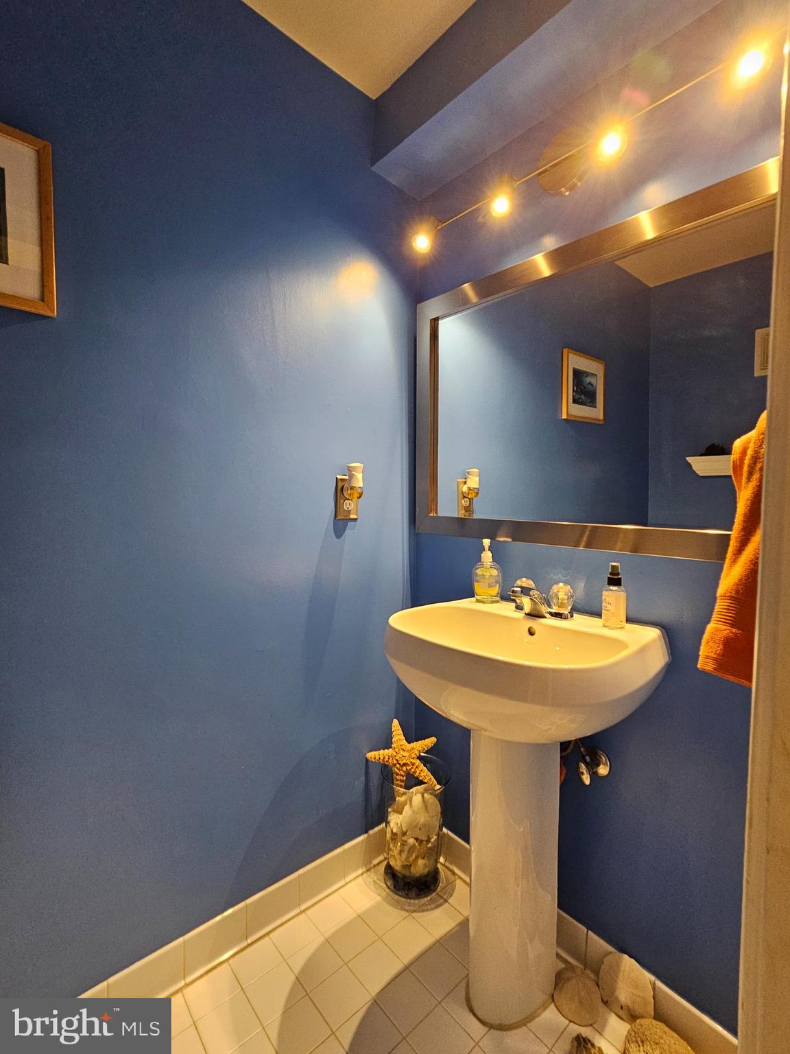 LORTON STATION NORTH CND - Residential