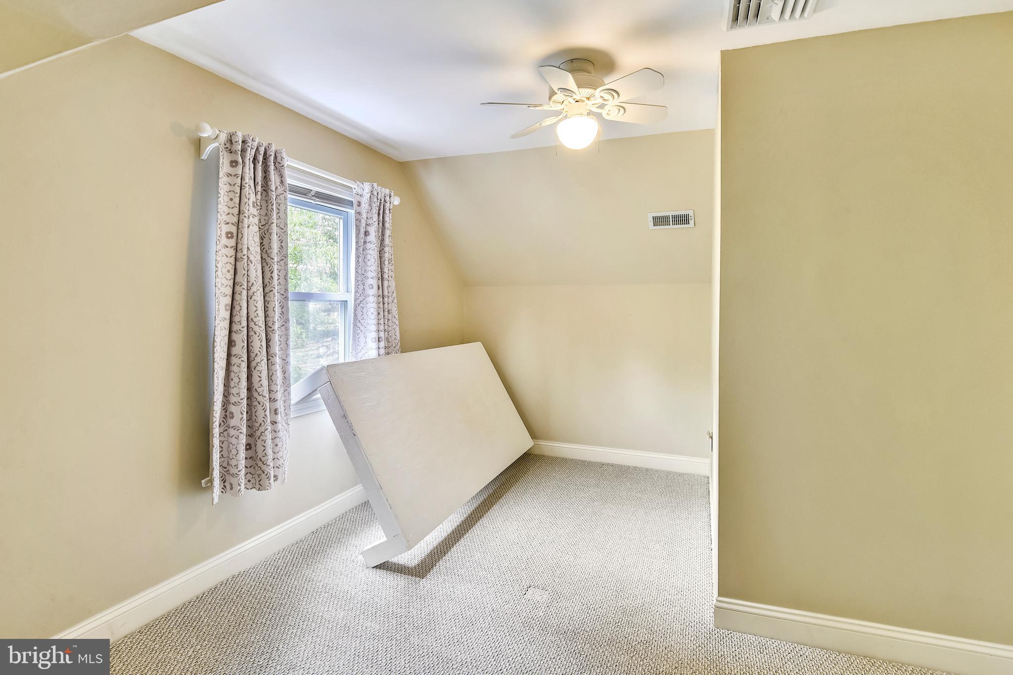 CHESTERBROOK - Residential Lease