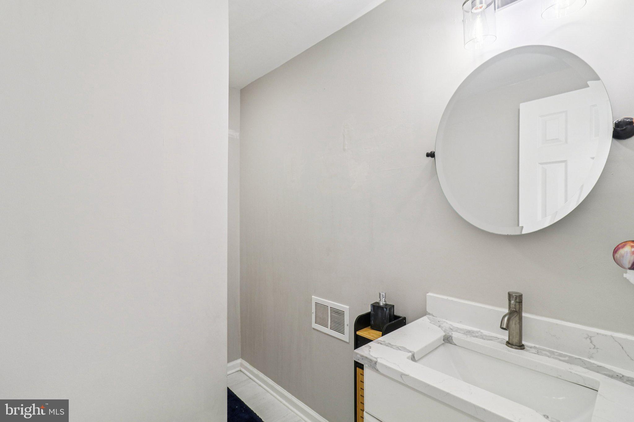 MARSHALL, VA - Residential