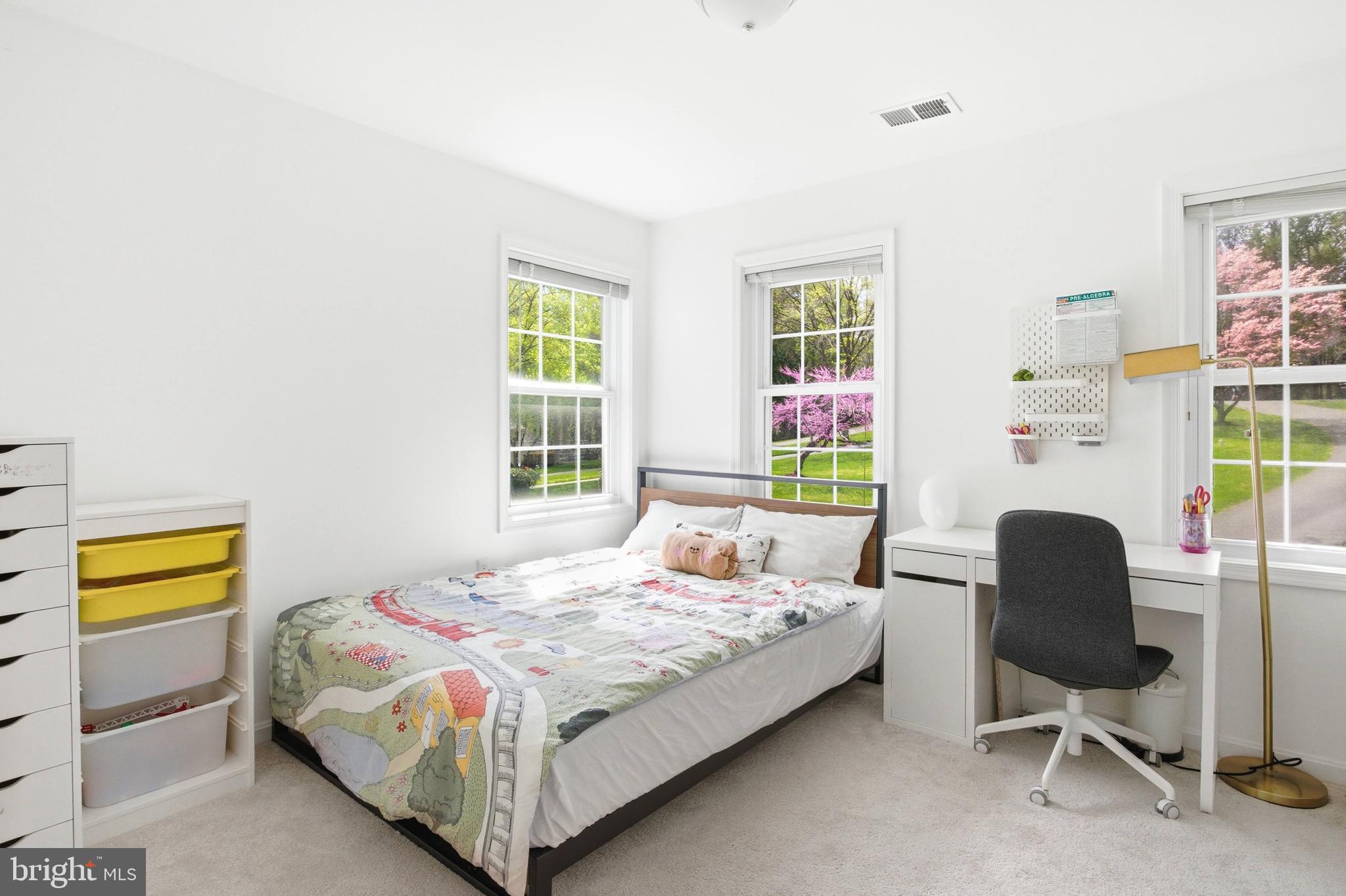 POPES HEAD VIEW - Residential