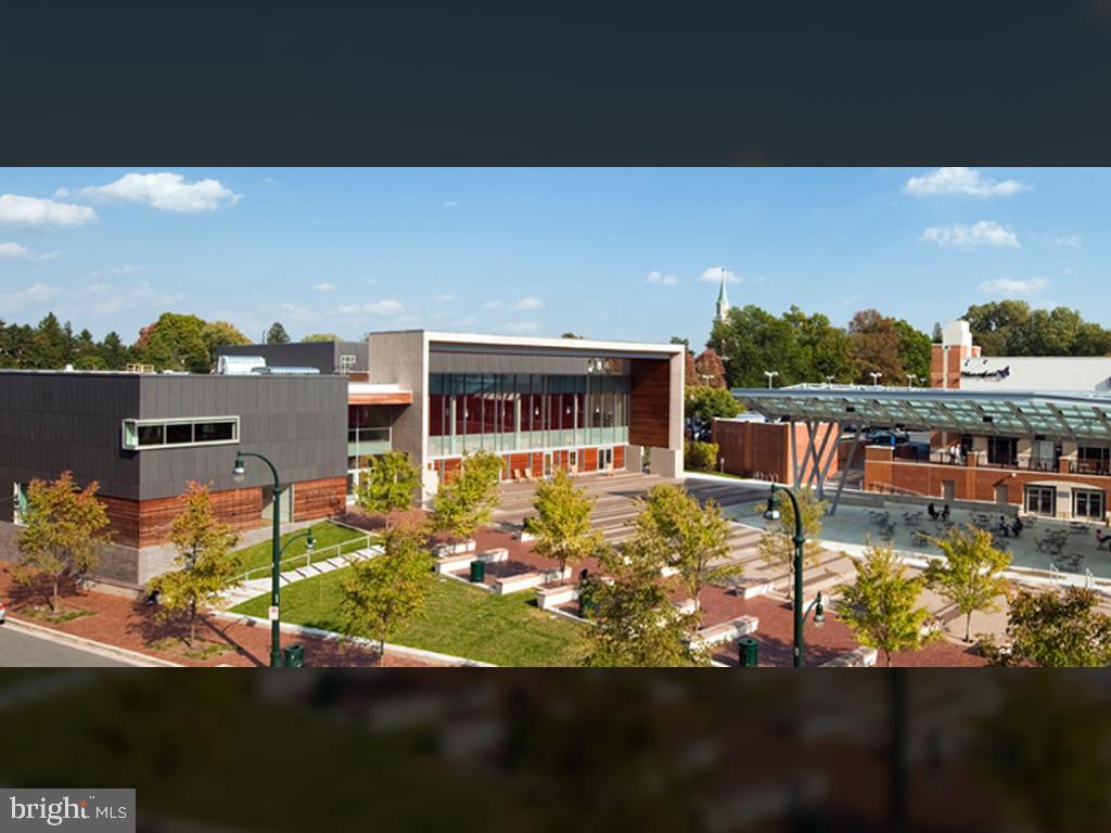 PARK SUTTON CODM - Residential Lease