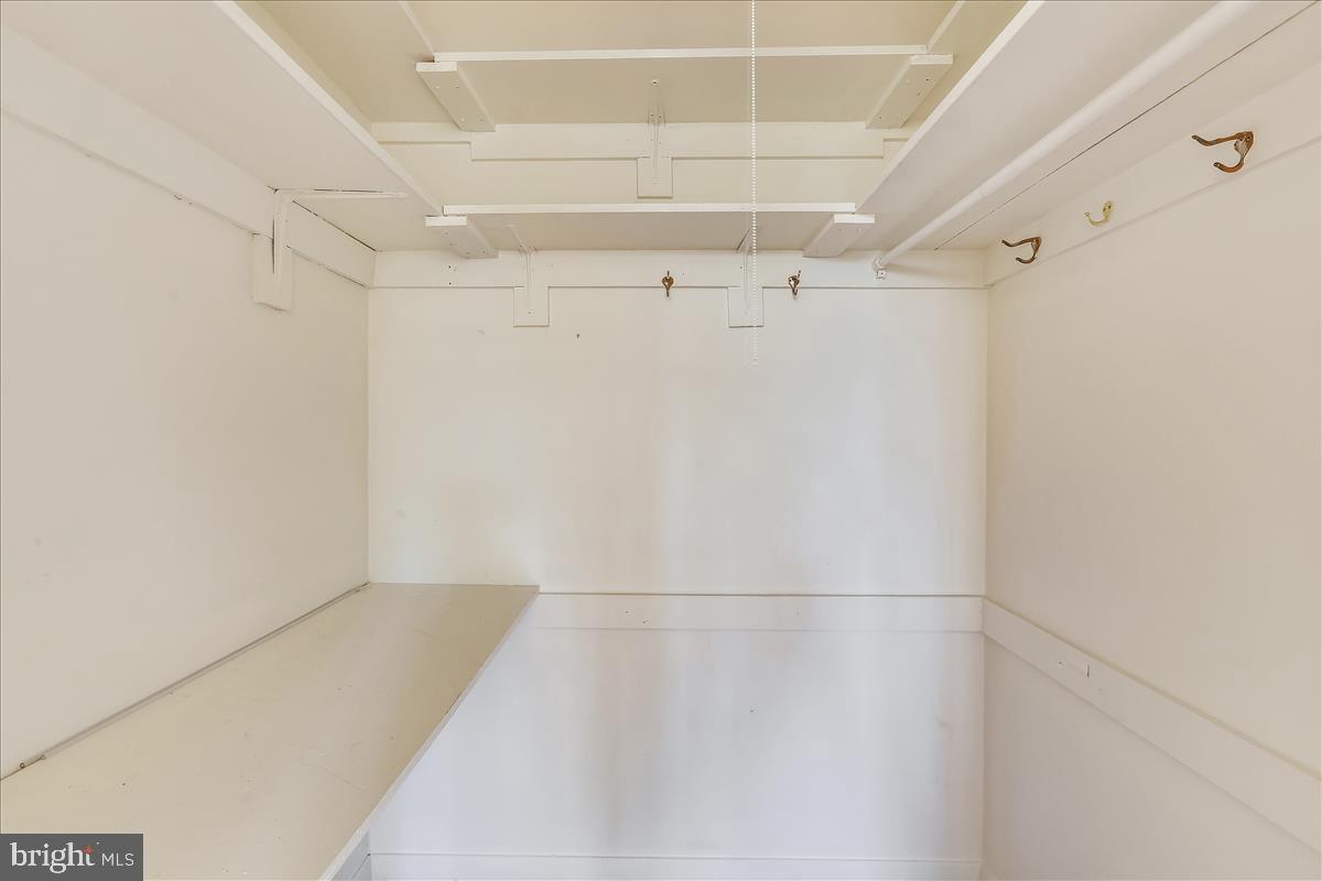 PARK SUTTON CODM - Residential Lease