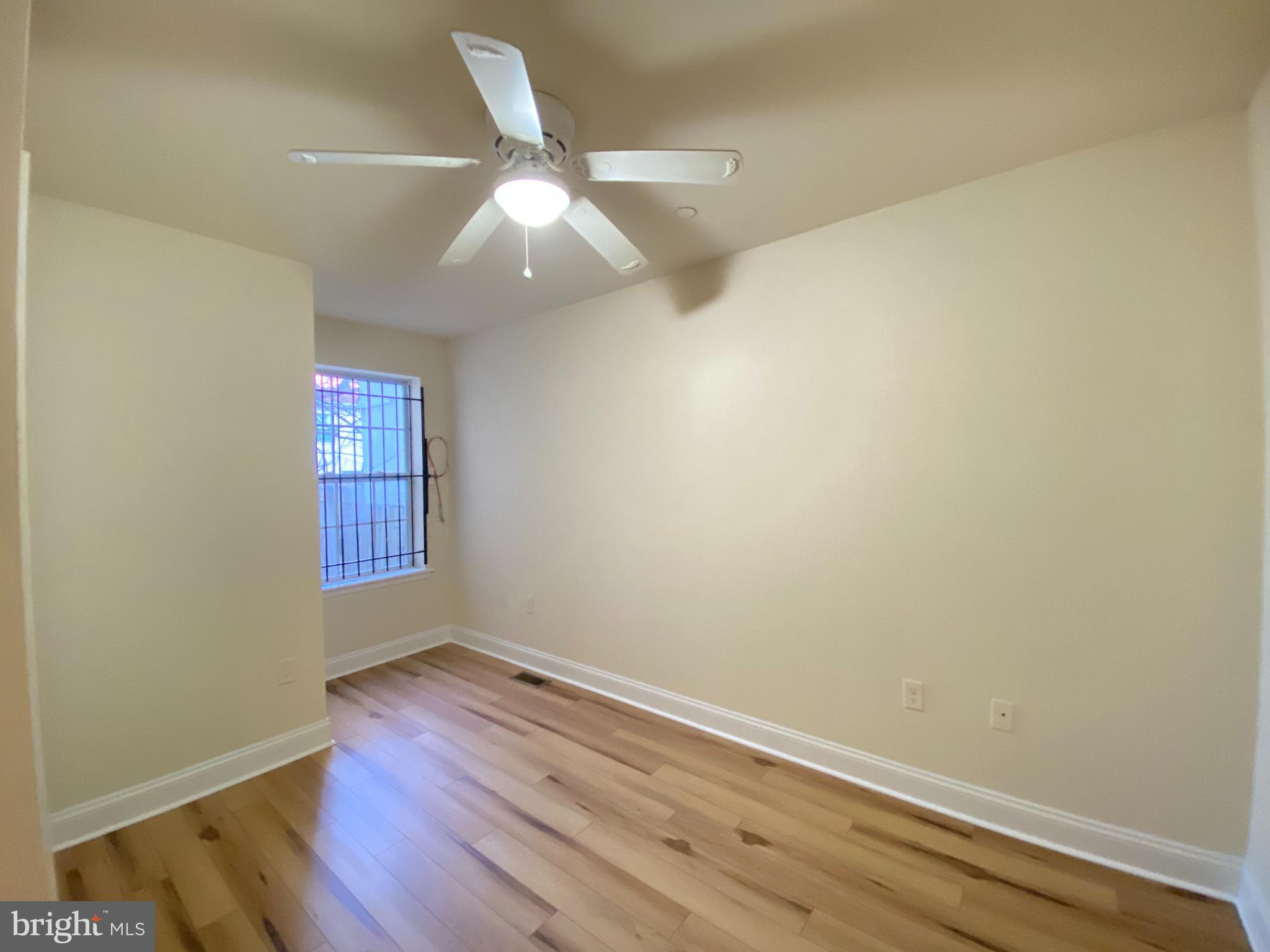 TEMPLE UNIVERSITY - Residential Lease