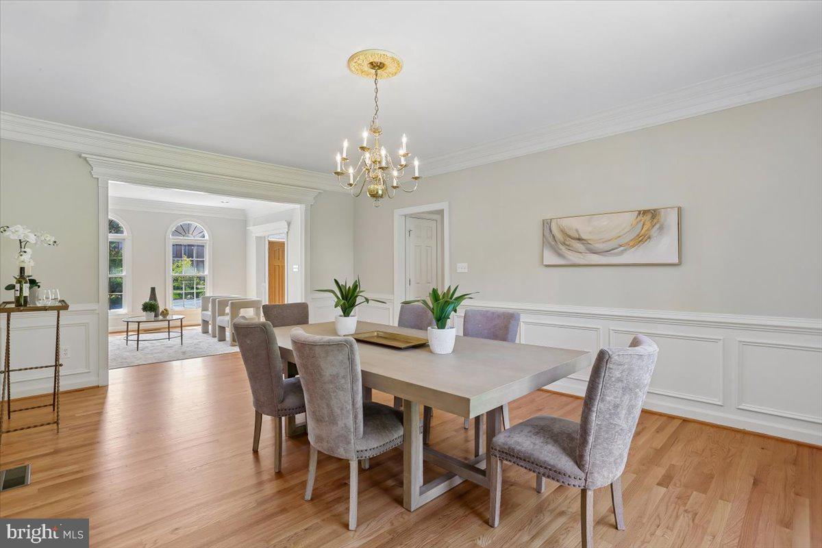 WILLOWS OF POTOMAC - Residential