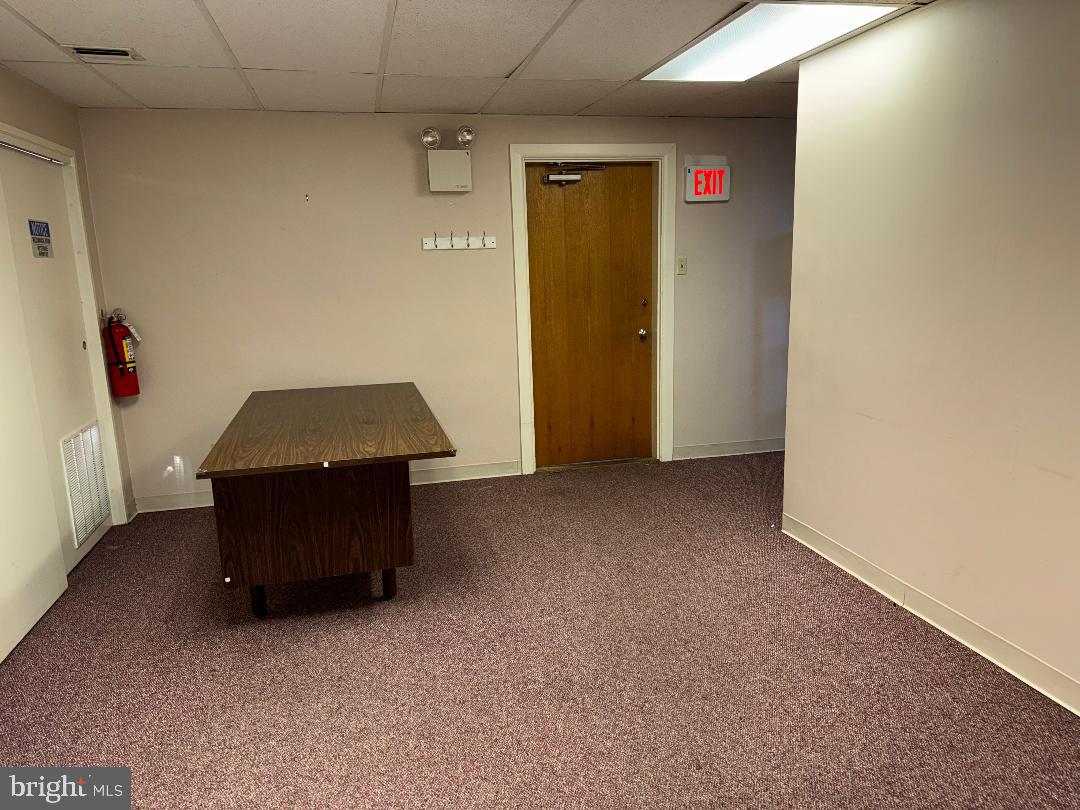 ABINGTON - Commercial Lease