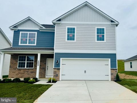 Homes For Sale - 2009 Paperback Way<br/> New York, PA 17408