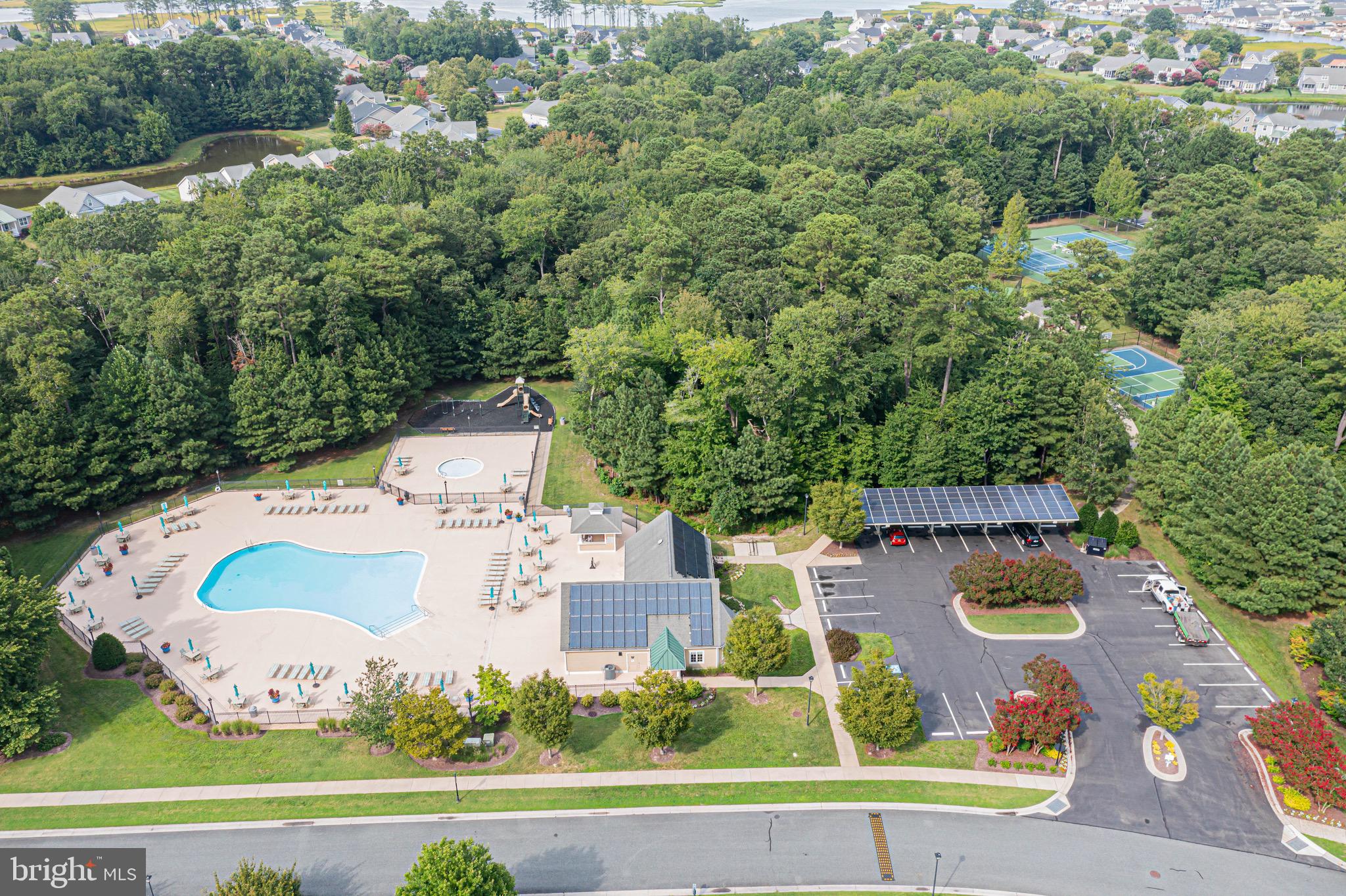 REFUGE AT DIRICKSON CREEK - Residential