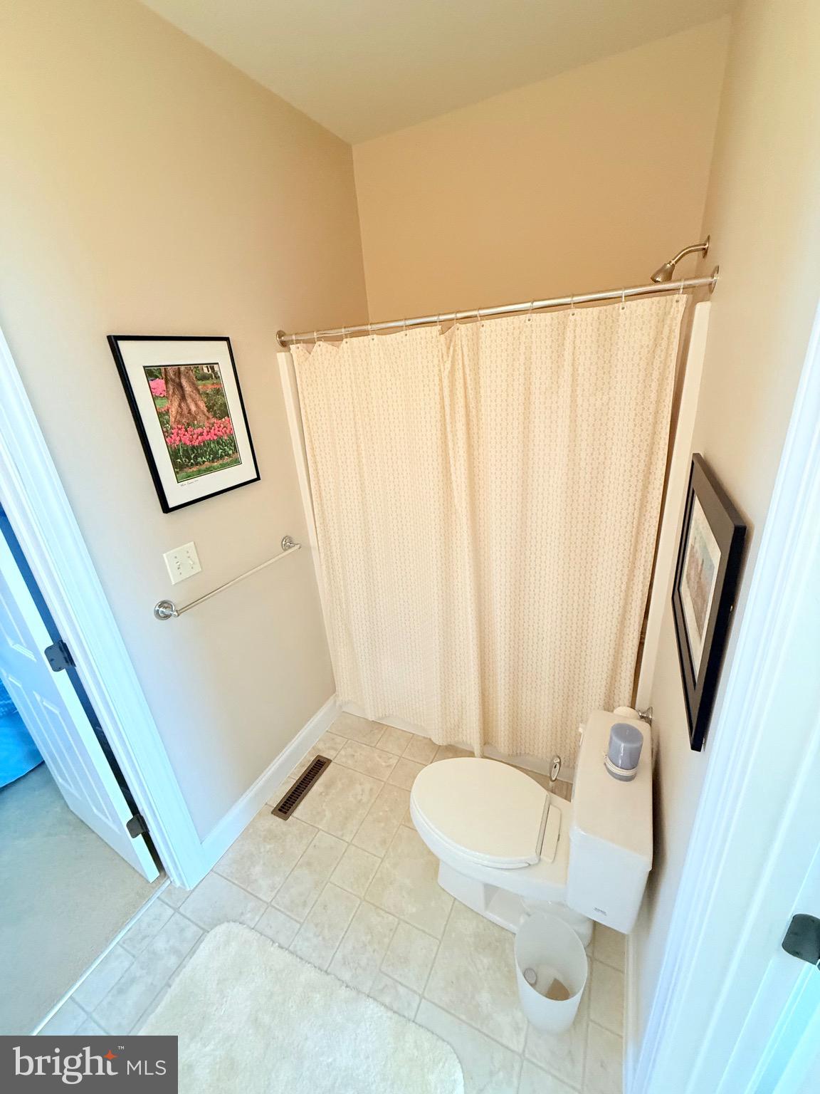 REFUGE AT DIRICKSON CREEK - Residential