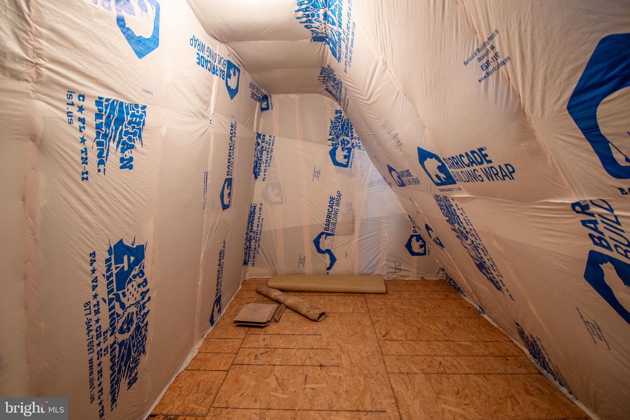 REFUGE AT DIRICKSON CREEK - Residential