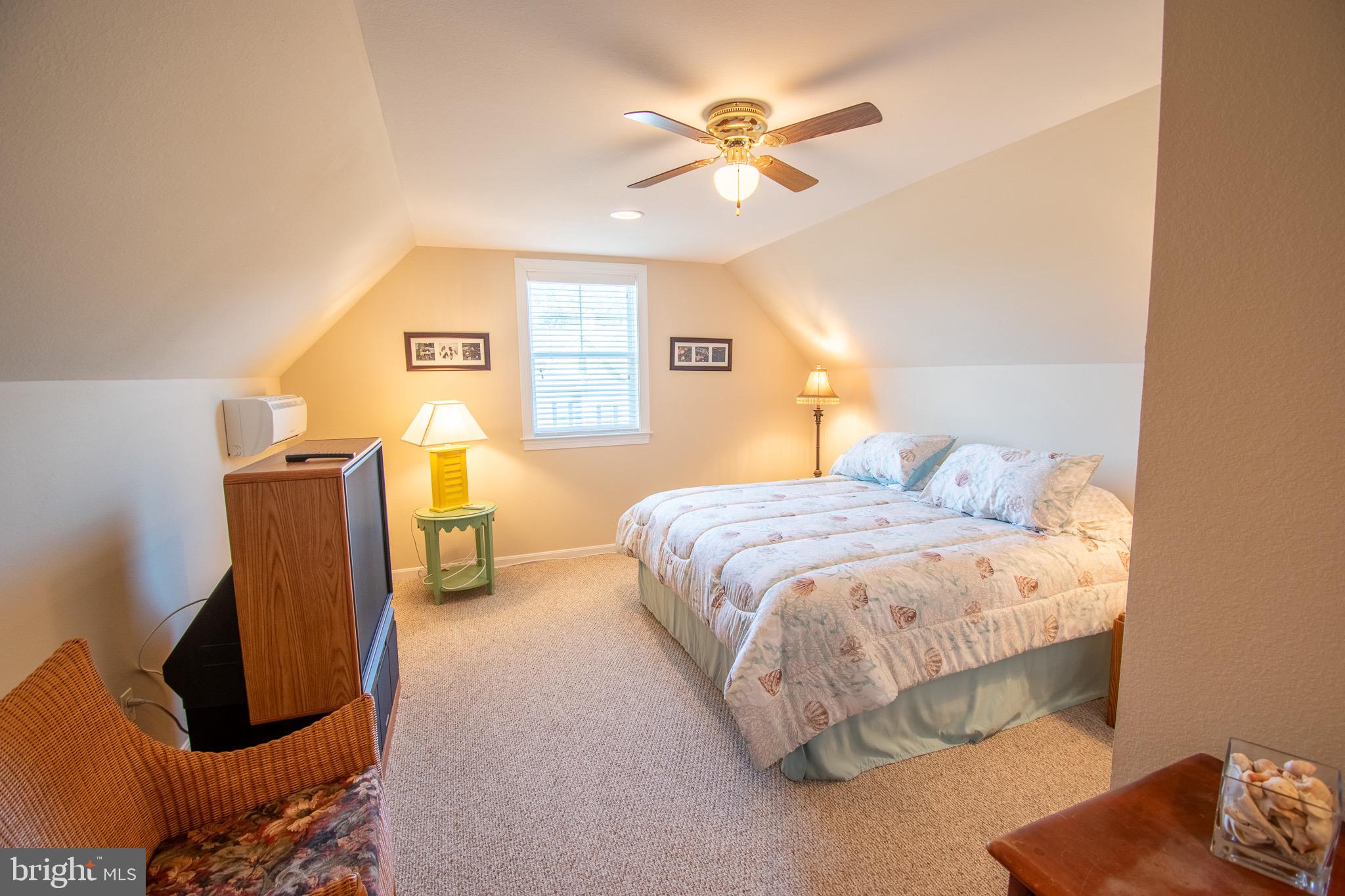 REFUGE AT DIRICKSON CREEK - Residential