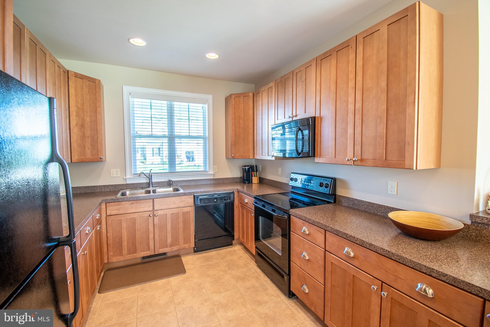 REFUGE AT DIRICKSON CREEK - Residential