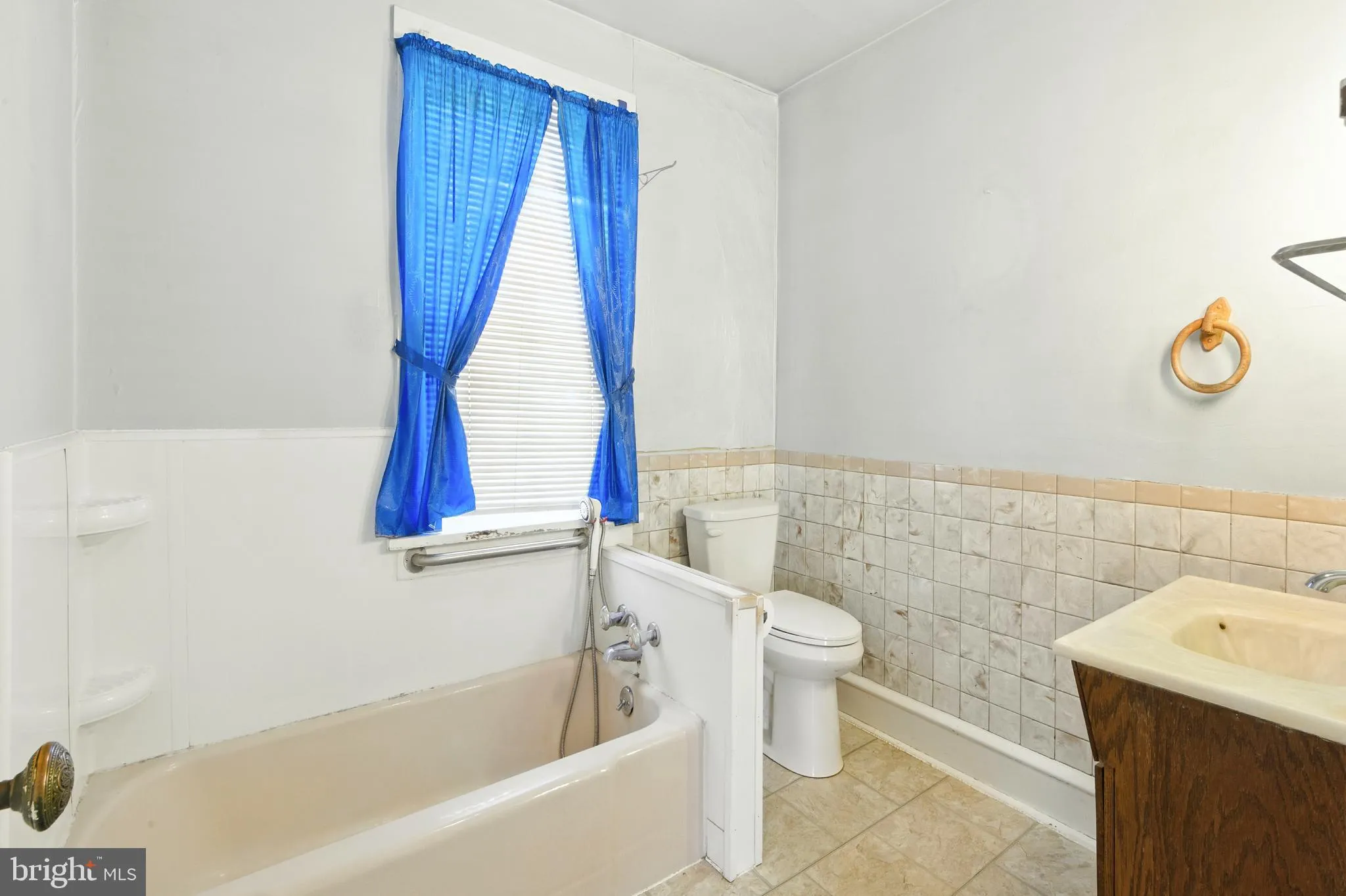 Clarksboro, New Jersey 08020, United States, 3 Bedrooms Bedrooms, ,1 BathroomBathrooms,Residential,Contingent,199897