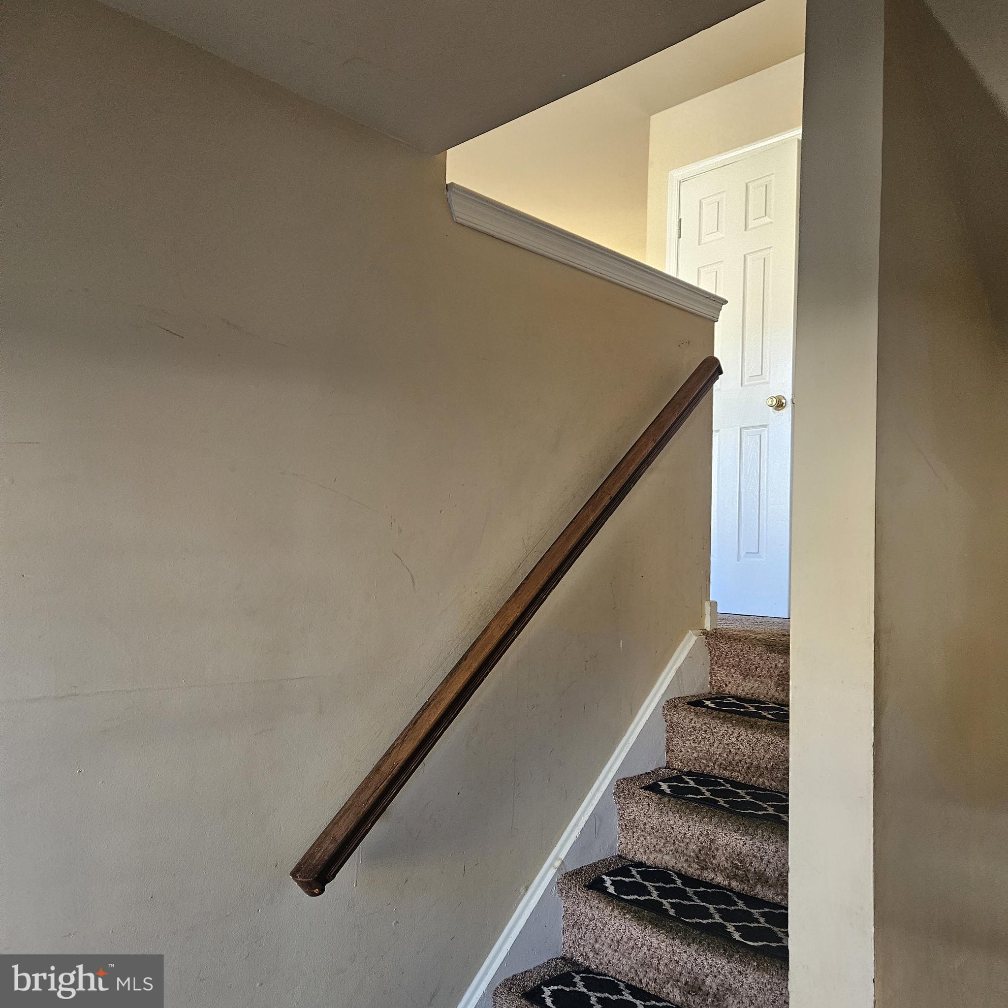 213 BELLWETHER COURT