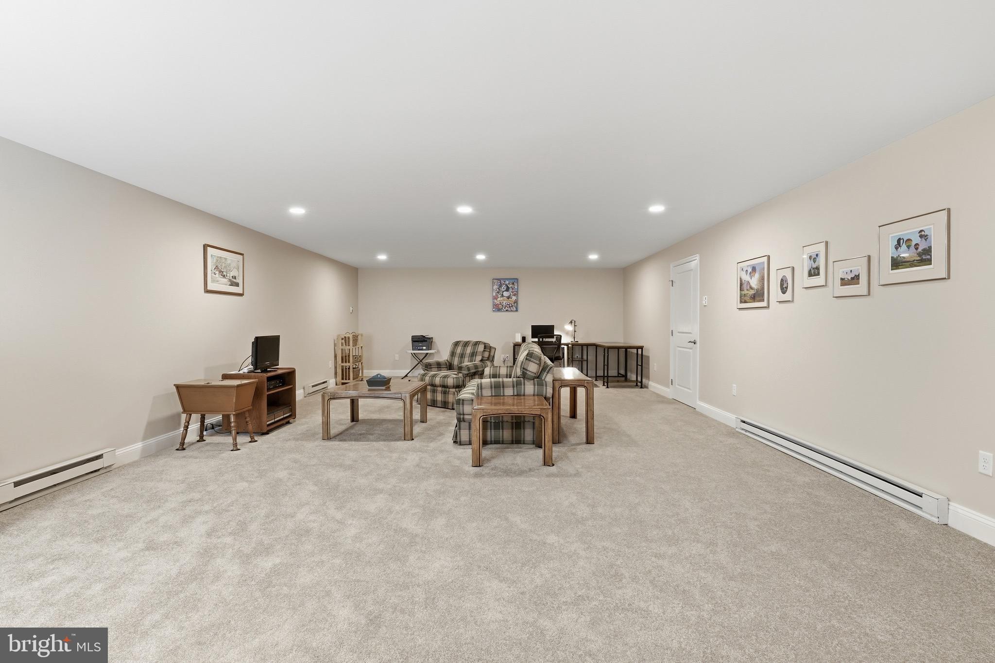 FOUR SEASONS AT HATTERAS HILLS - Residential