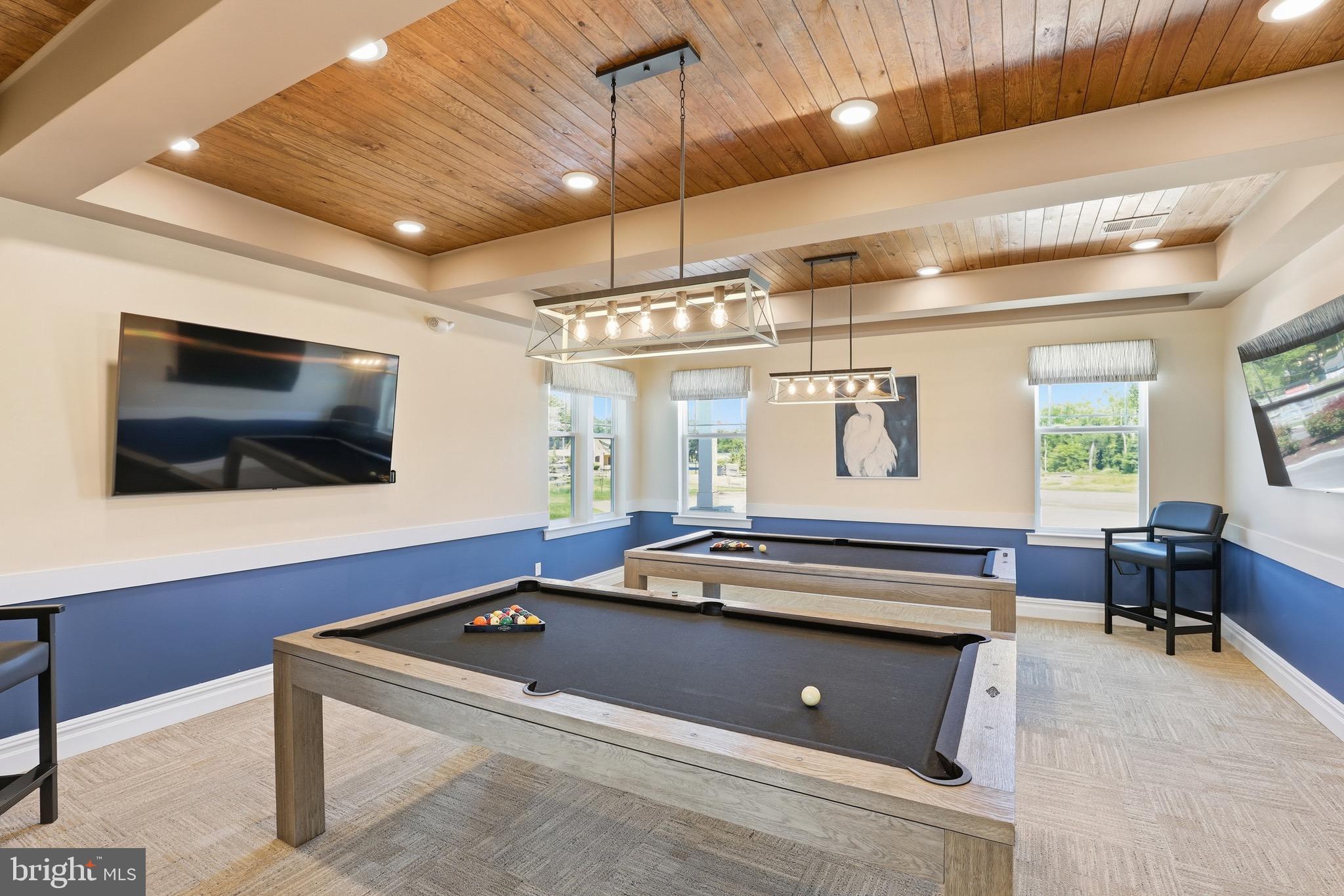 FOUR SEASONS AT HATTERAS HILLS - Residential