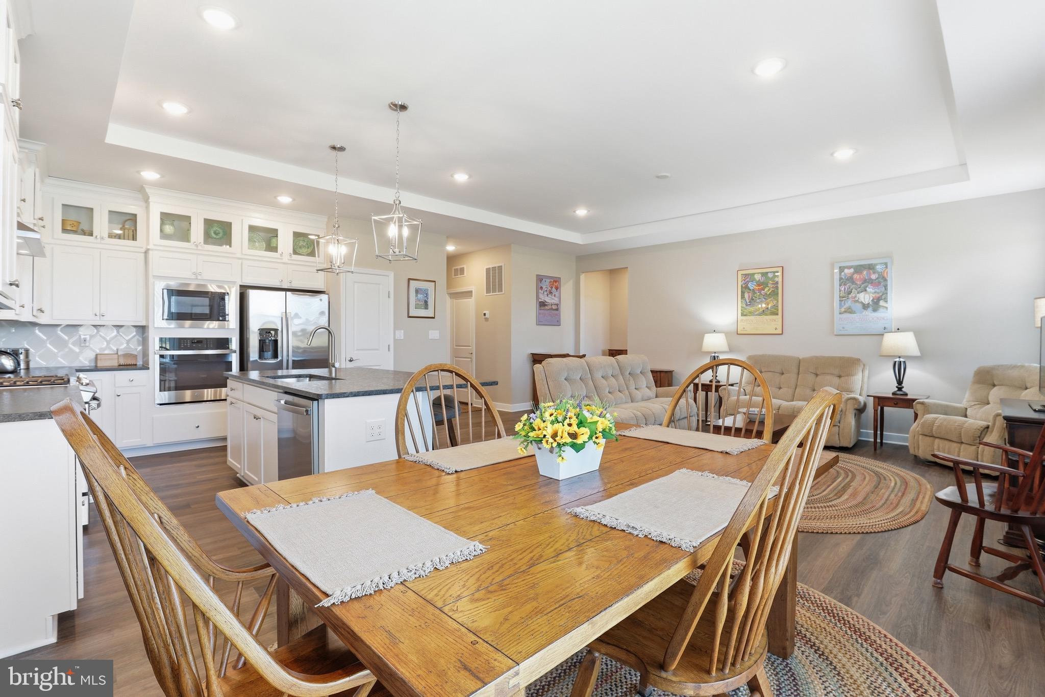 FOUR SEASONS AT HATTERAS HILLS - Residential