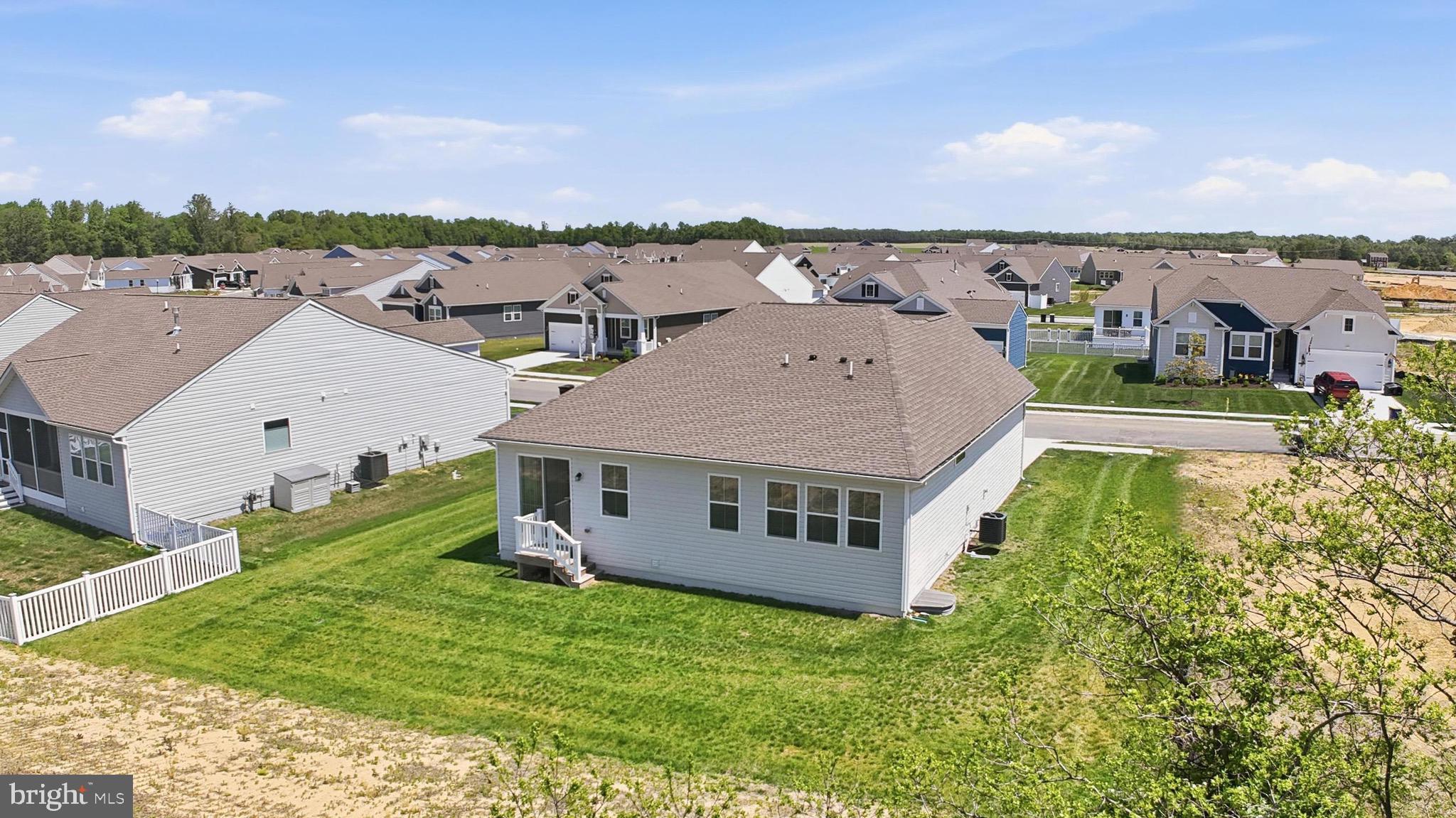 FOUR SEASONS AT HATTERAS HILLS - Residential