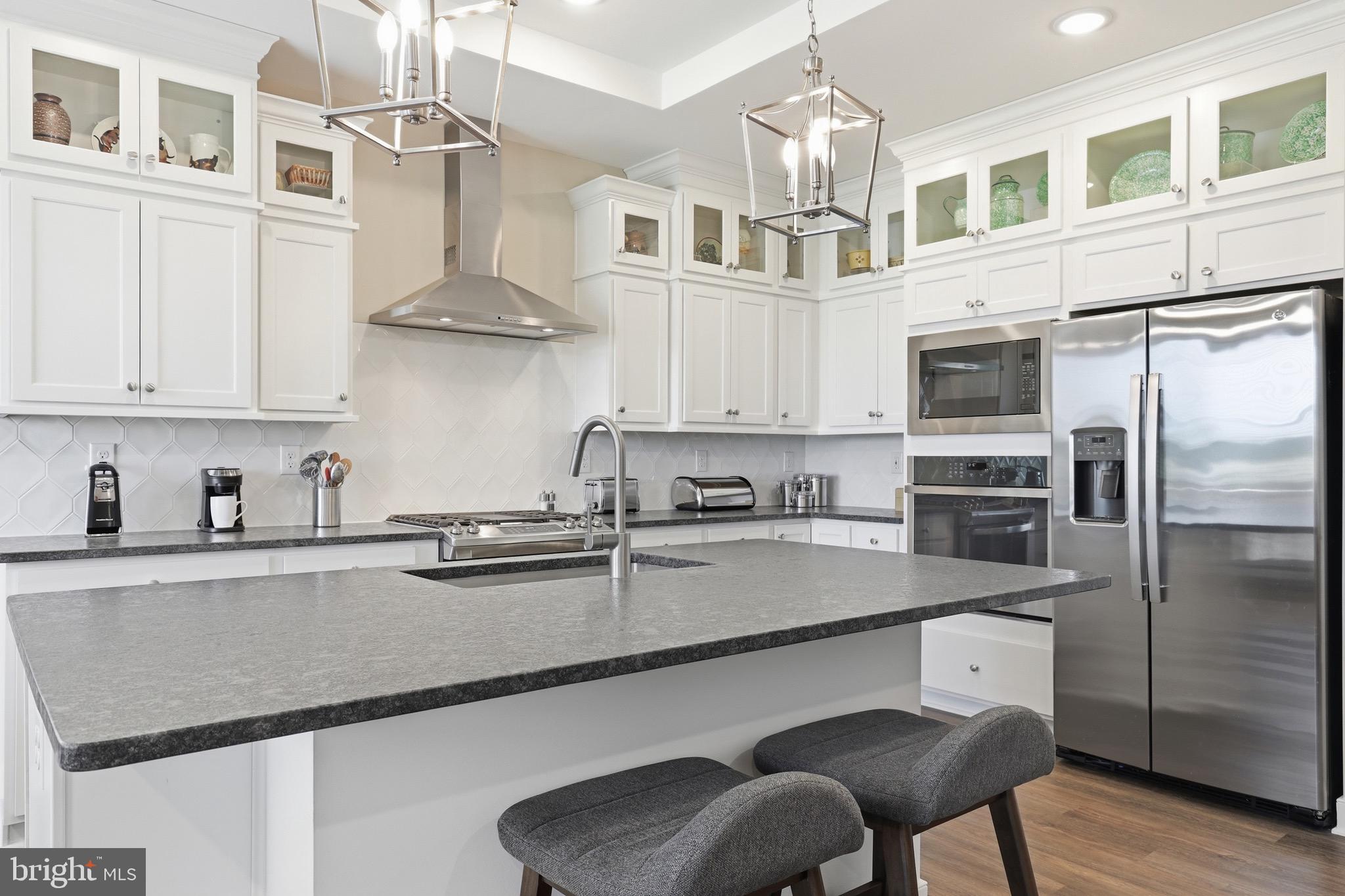 FOUR SEASONS AT HATTERAS HILLS - Residential