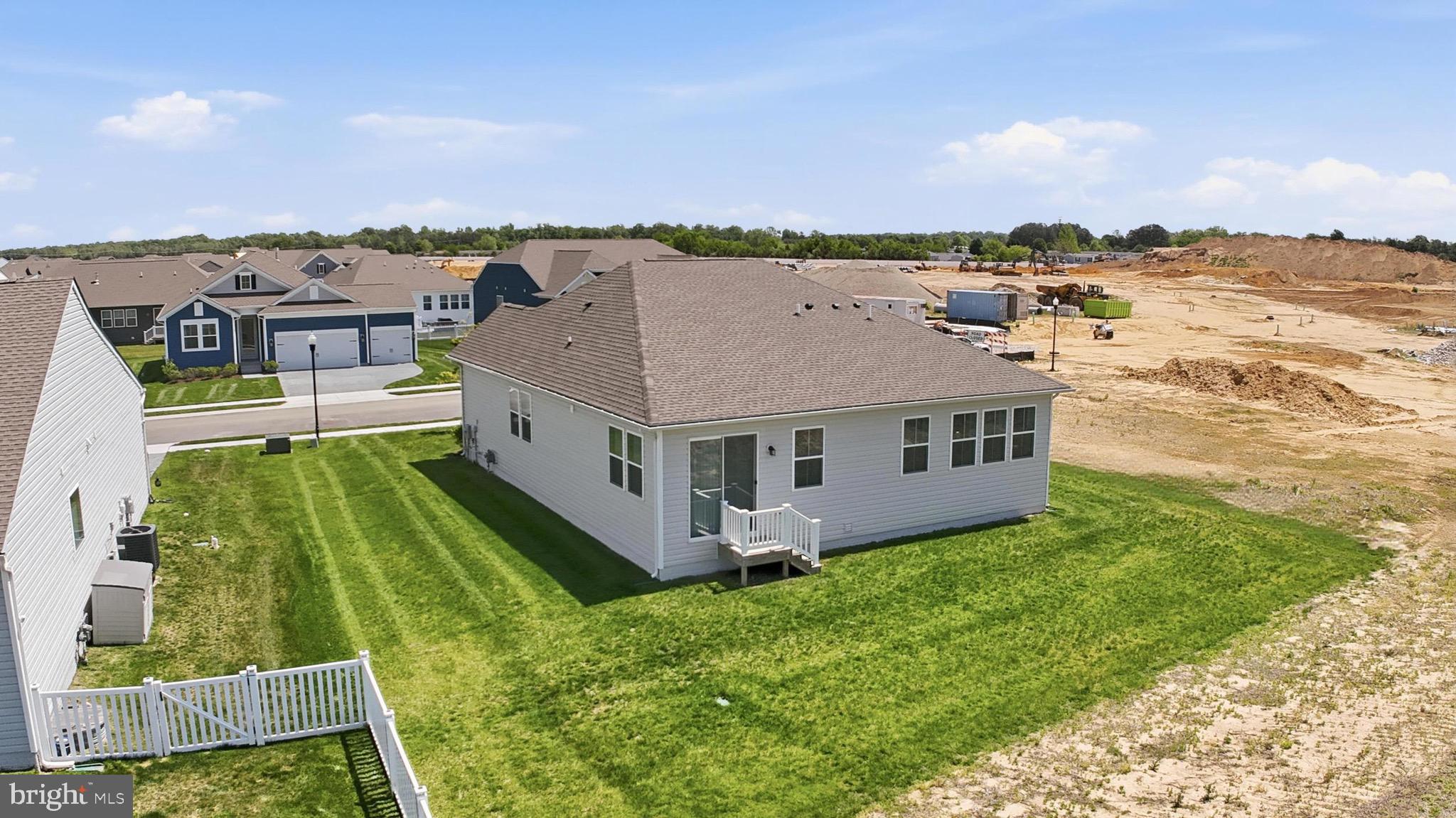 FOUR SEASONS AT HATTERAS HILLS - Residential
