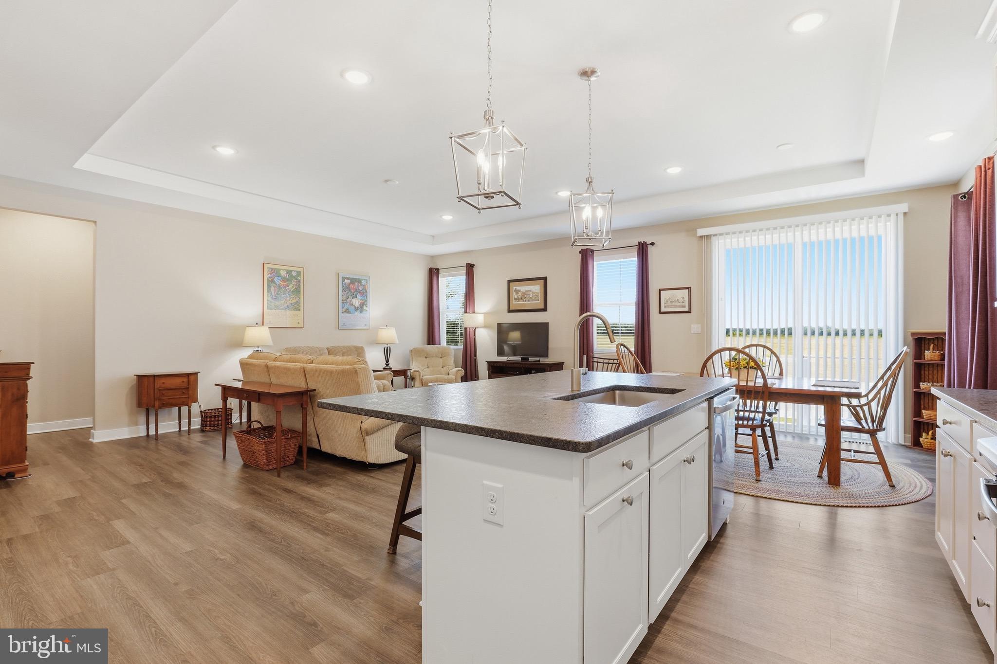 FOUR SEASONS AT HATTERAS HILLS - Residential