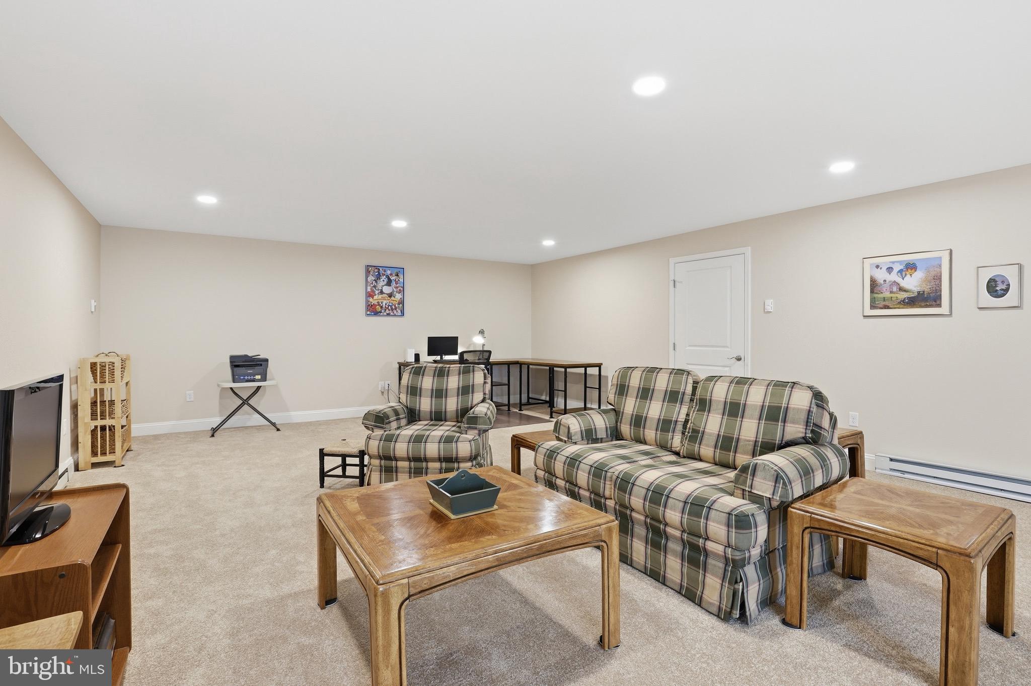 FOUR SEASONS AT HATTERAS HILLS - Residential