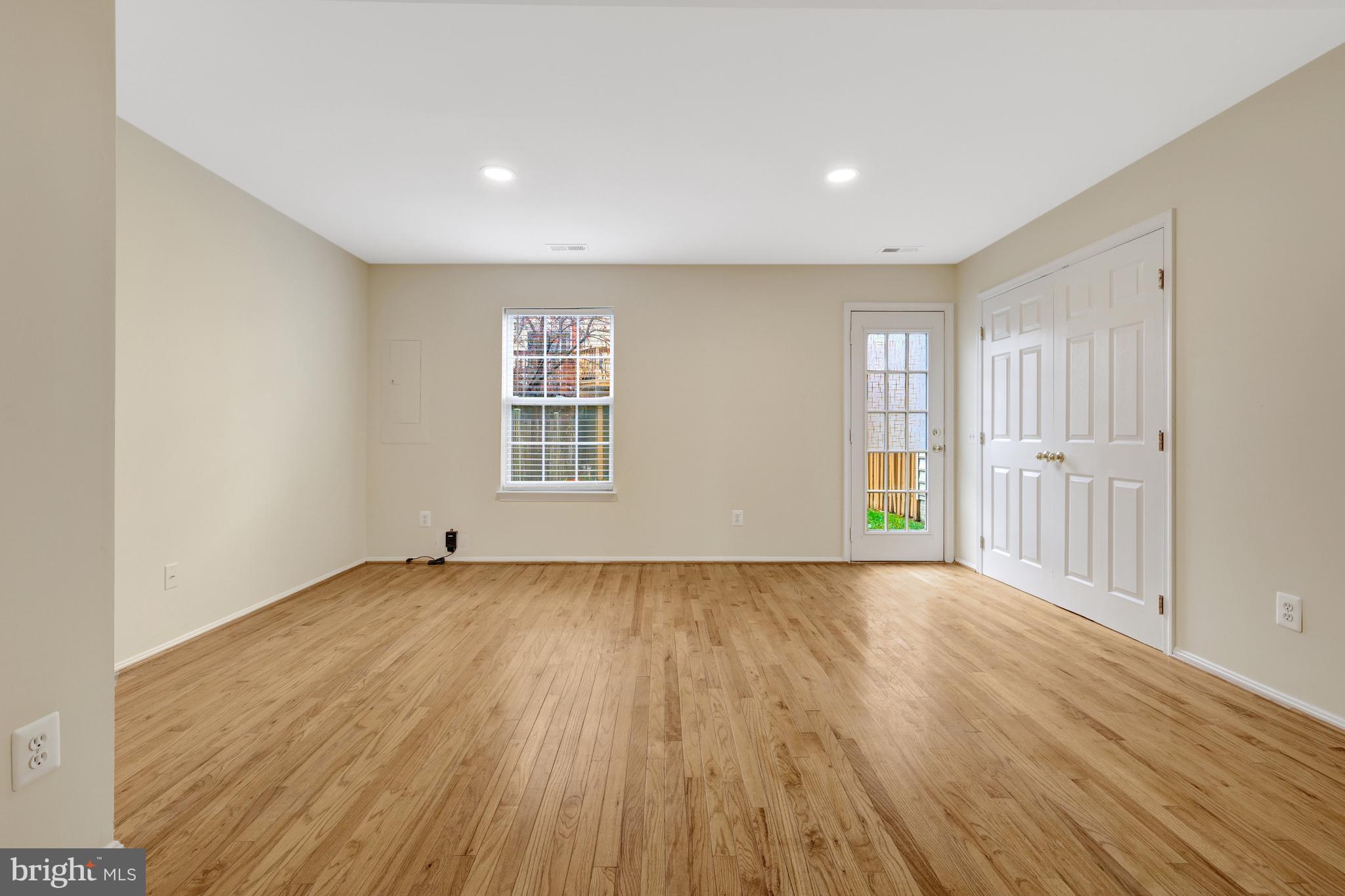 MCNAIR FARMS WEST - Residential