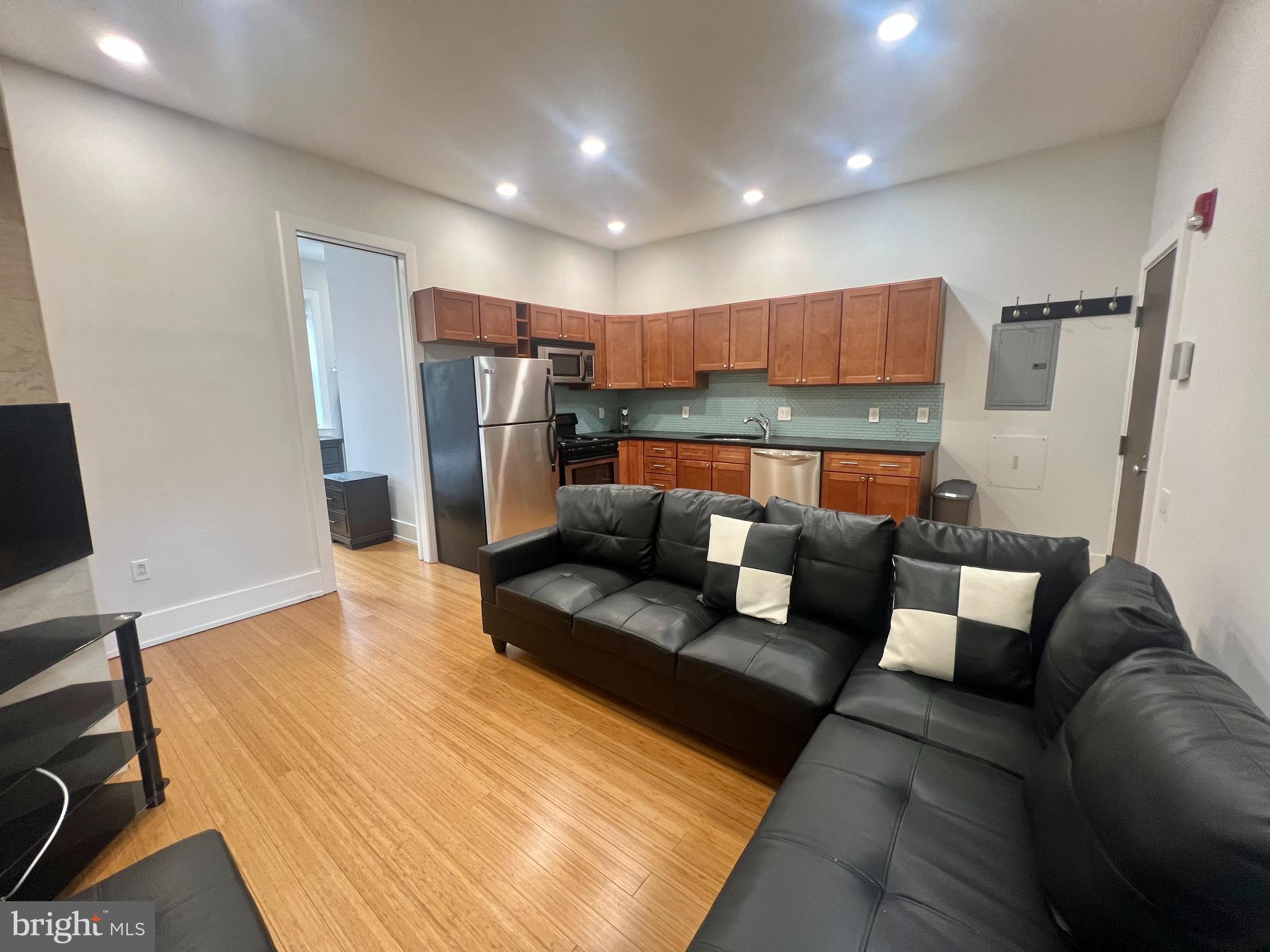 RITTENHOUSE SQUARE - Residential Lease