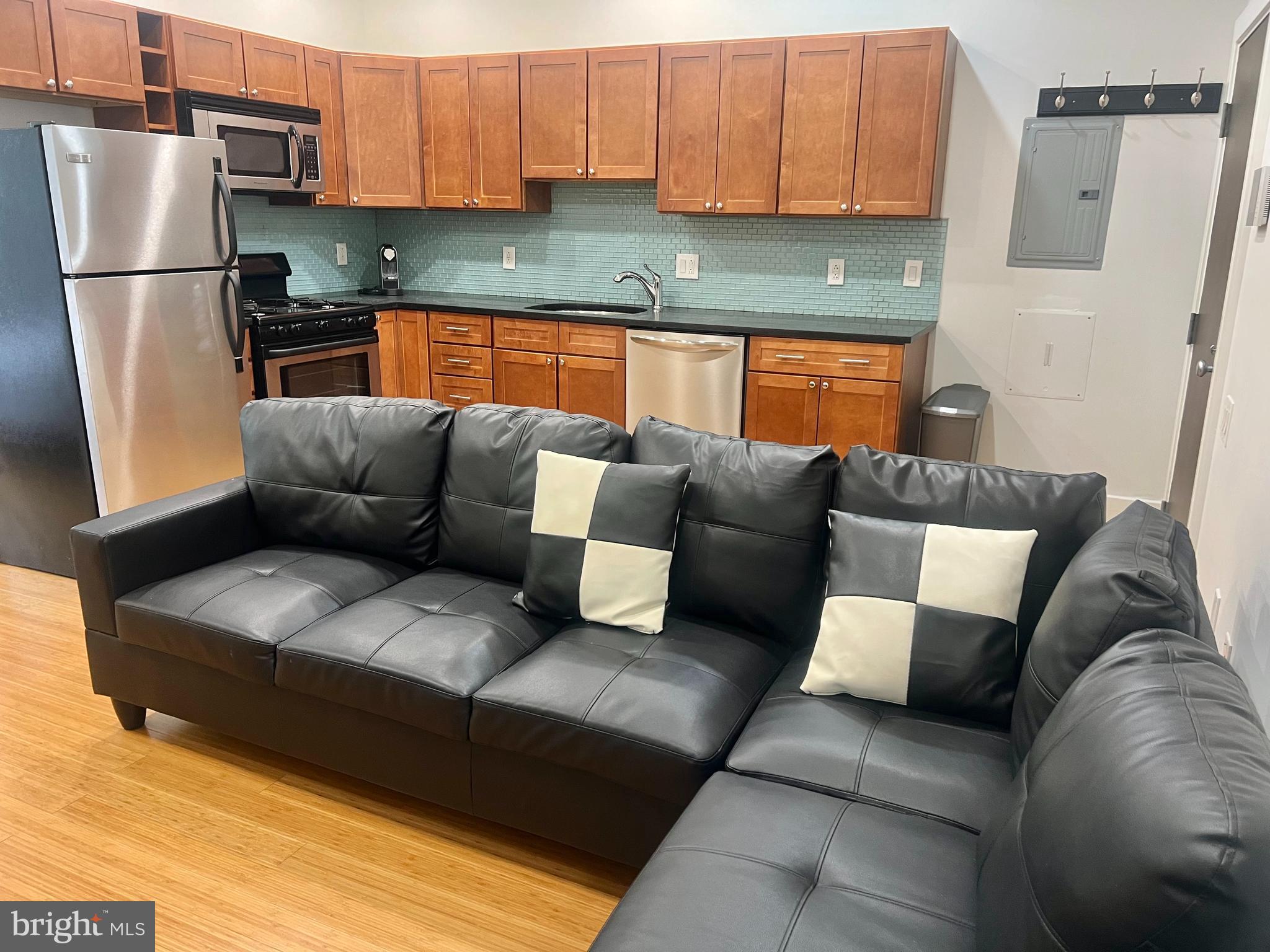 RITTENHOUSE SQUARE - Residential Lease