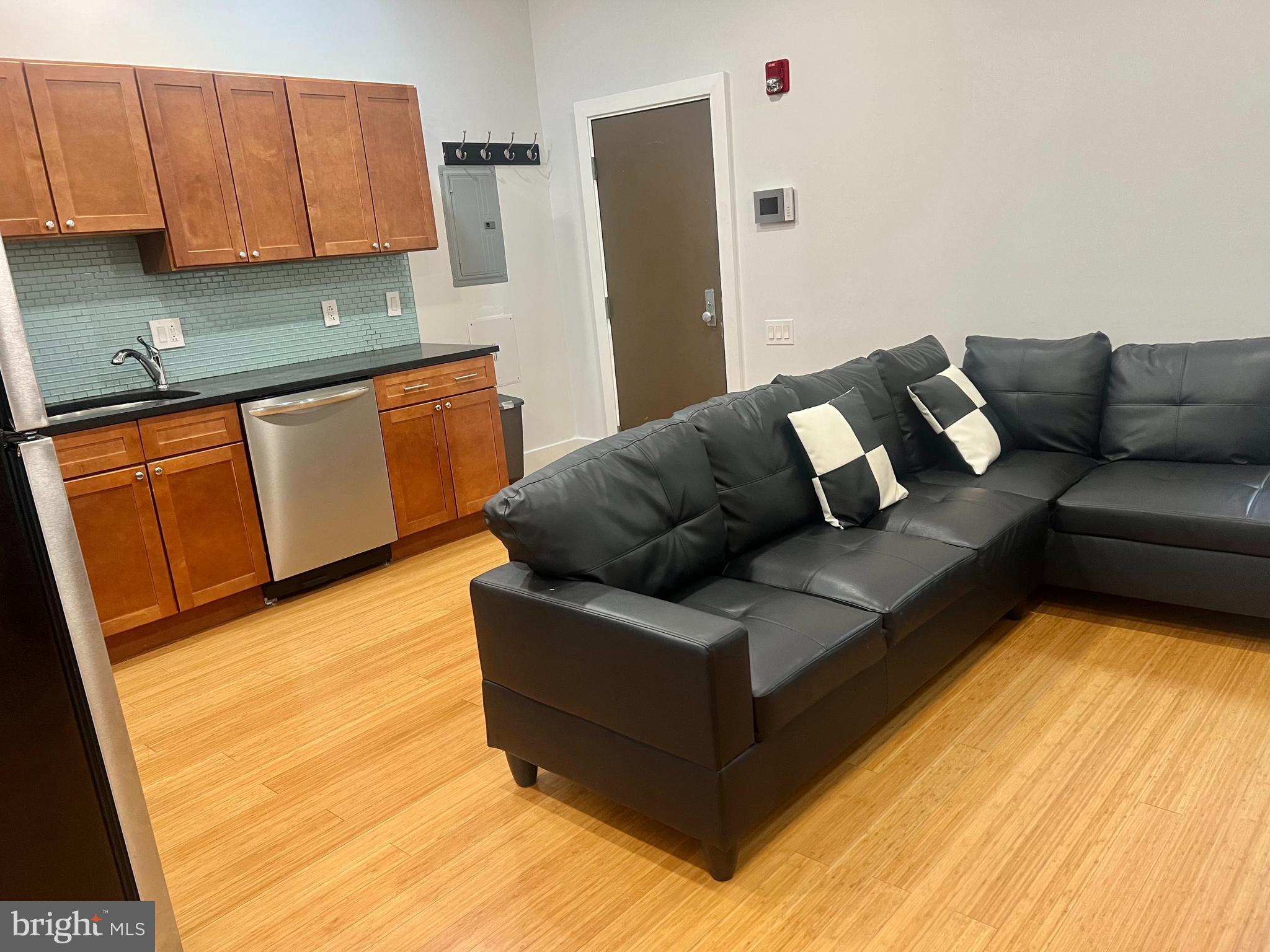 RITTENHOUSE SQUARE - Residential Lease