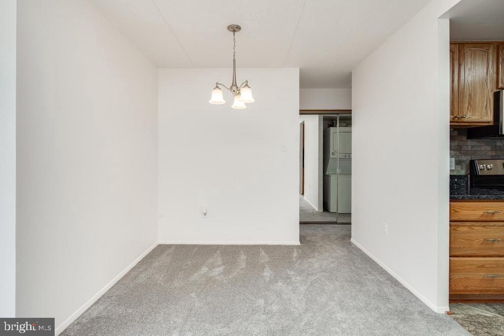 SENTINEL OF LANDMARK - Residential Lease