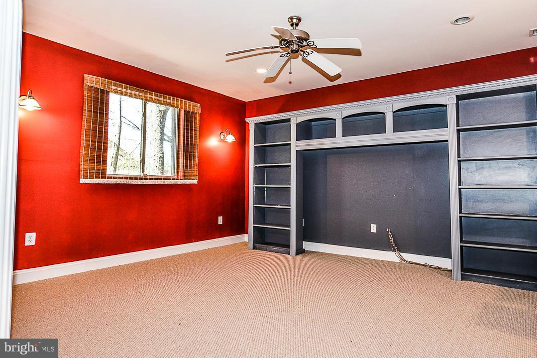 SMC MCLEAN - Residential