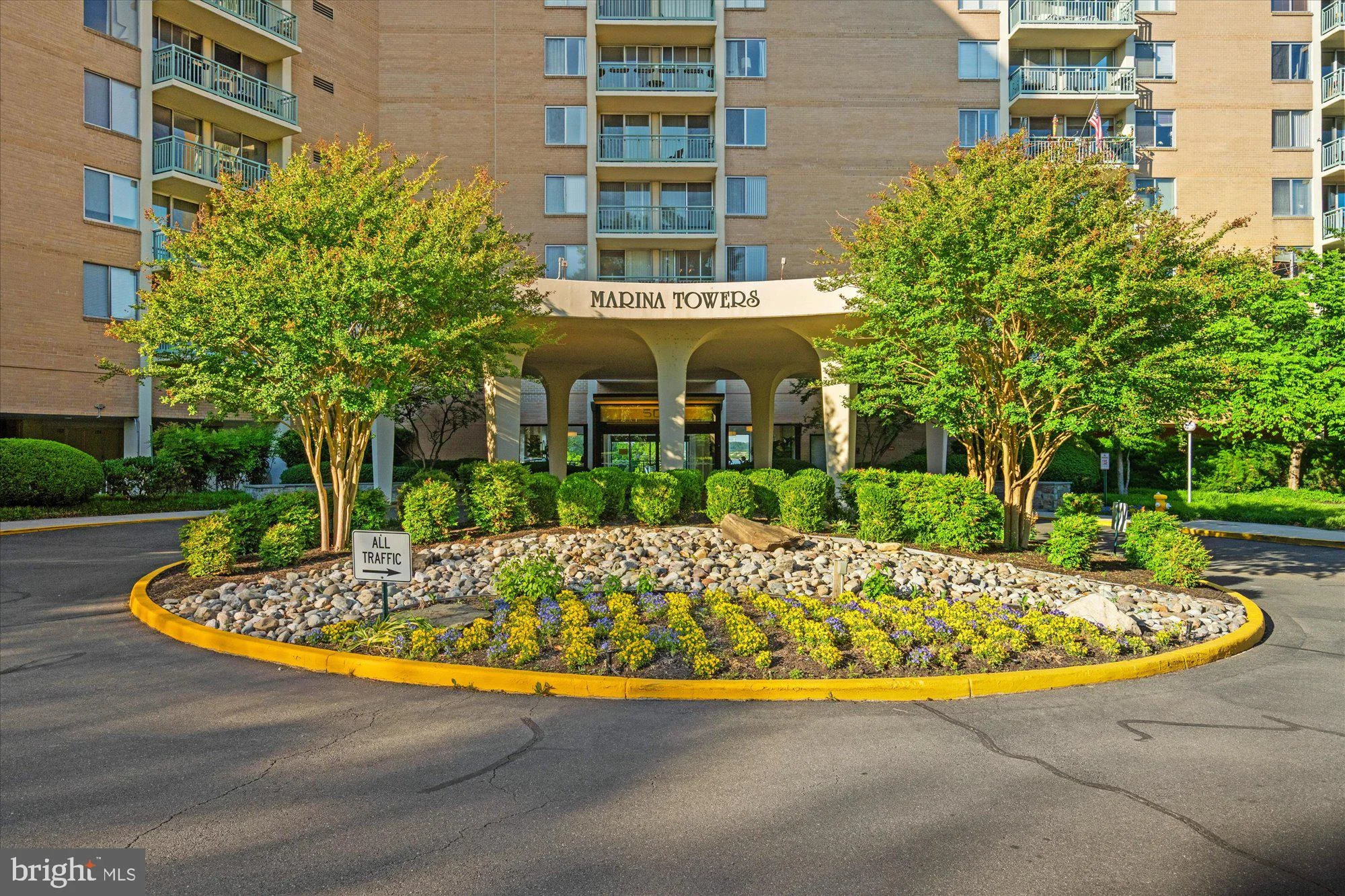501 Slaters Lane Unit 611