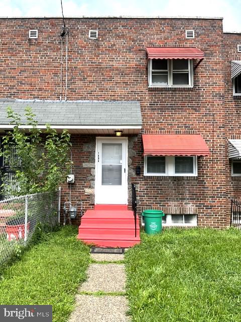 Townhouse For Sale - 1494 Ormond Avenue<br/> Camden County, CAMDEN, NJ 08103
