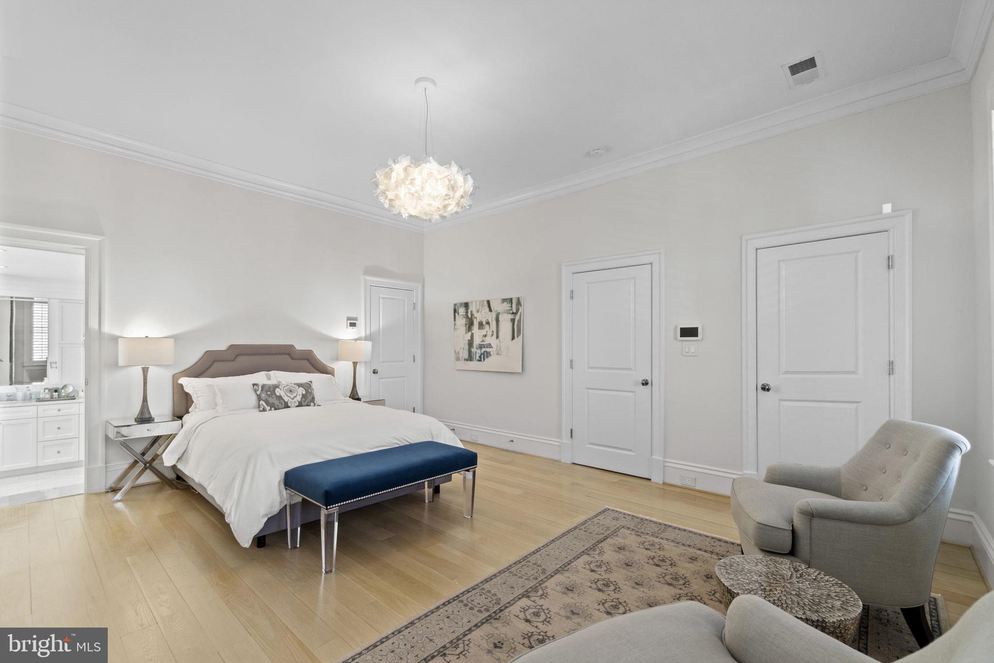 GEORGETOWN - Residential