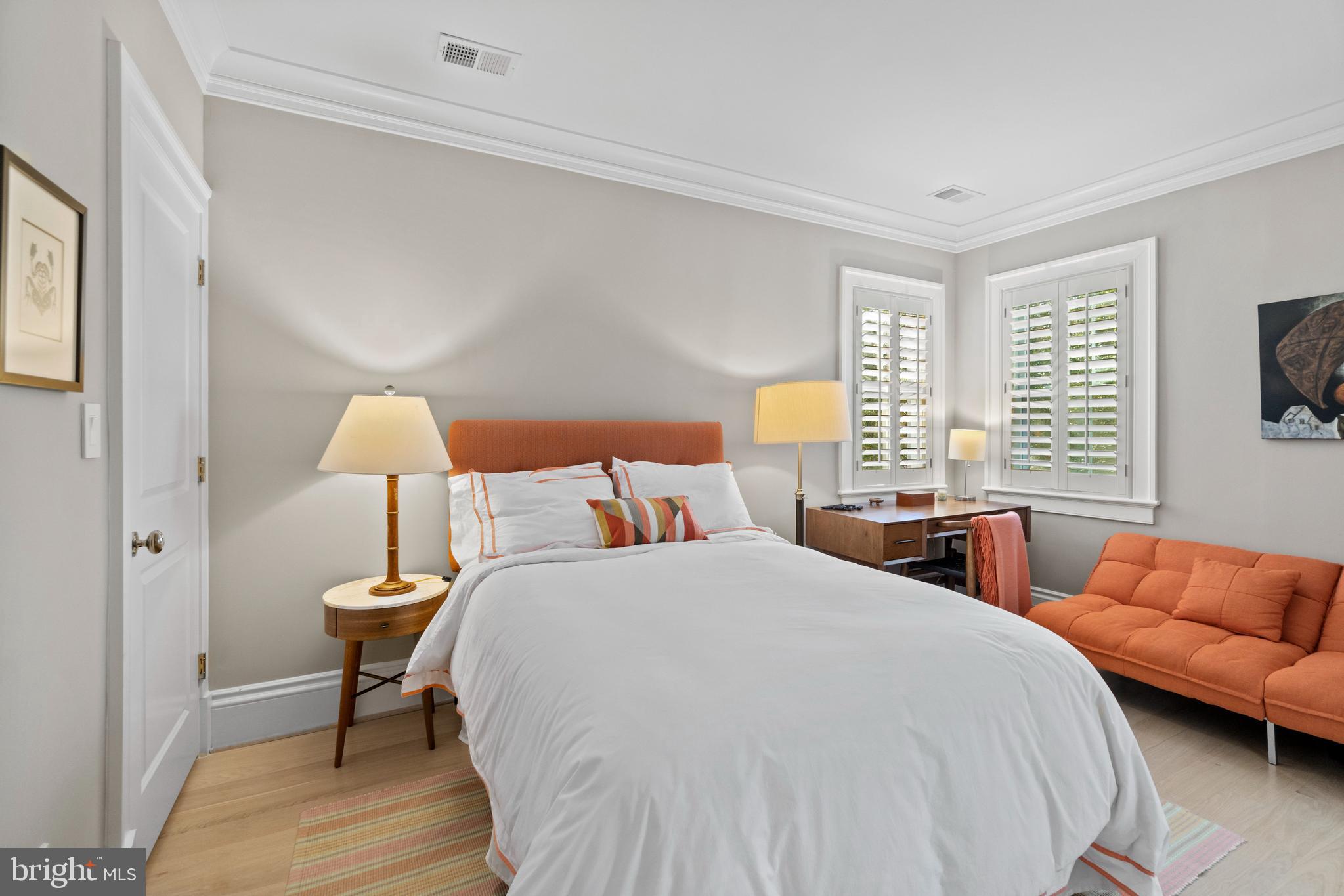 GEORGETOWN - Residential