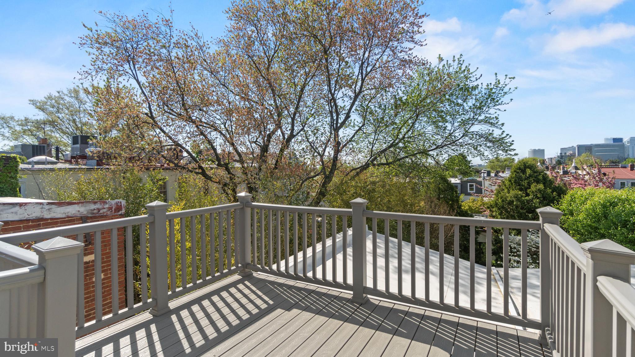 GEORGETOWN - Residential