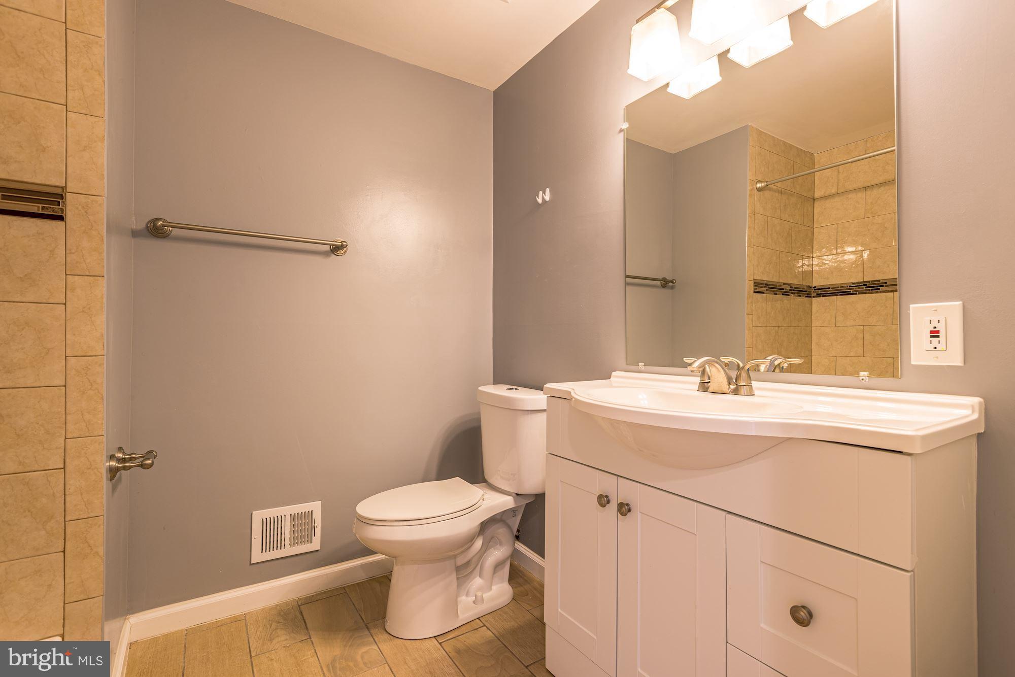 FOREST KNOLLS 01 - Residential