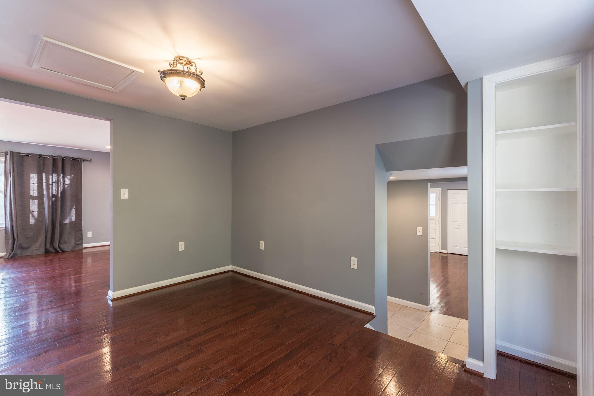 FOREST KNOLLS 01 - Residential