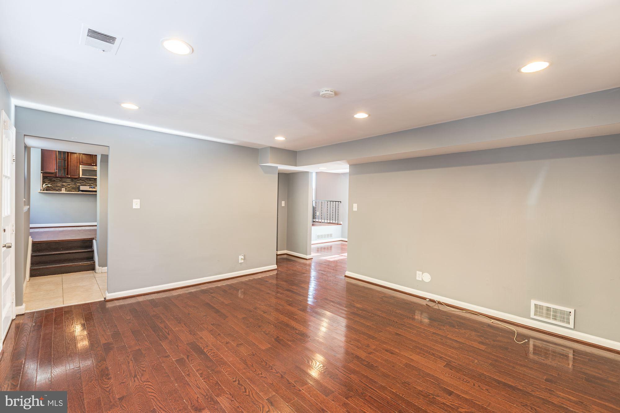 FOREST KNOLLS 01 - Residential