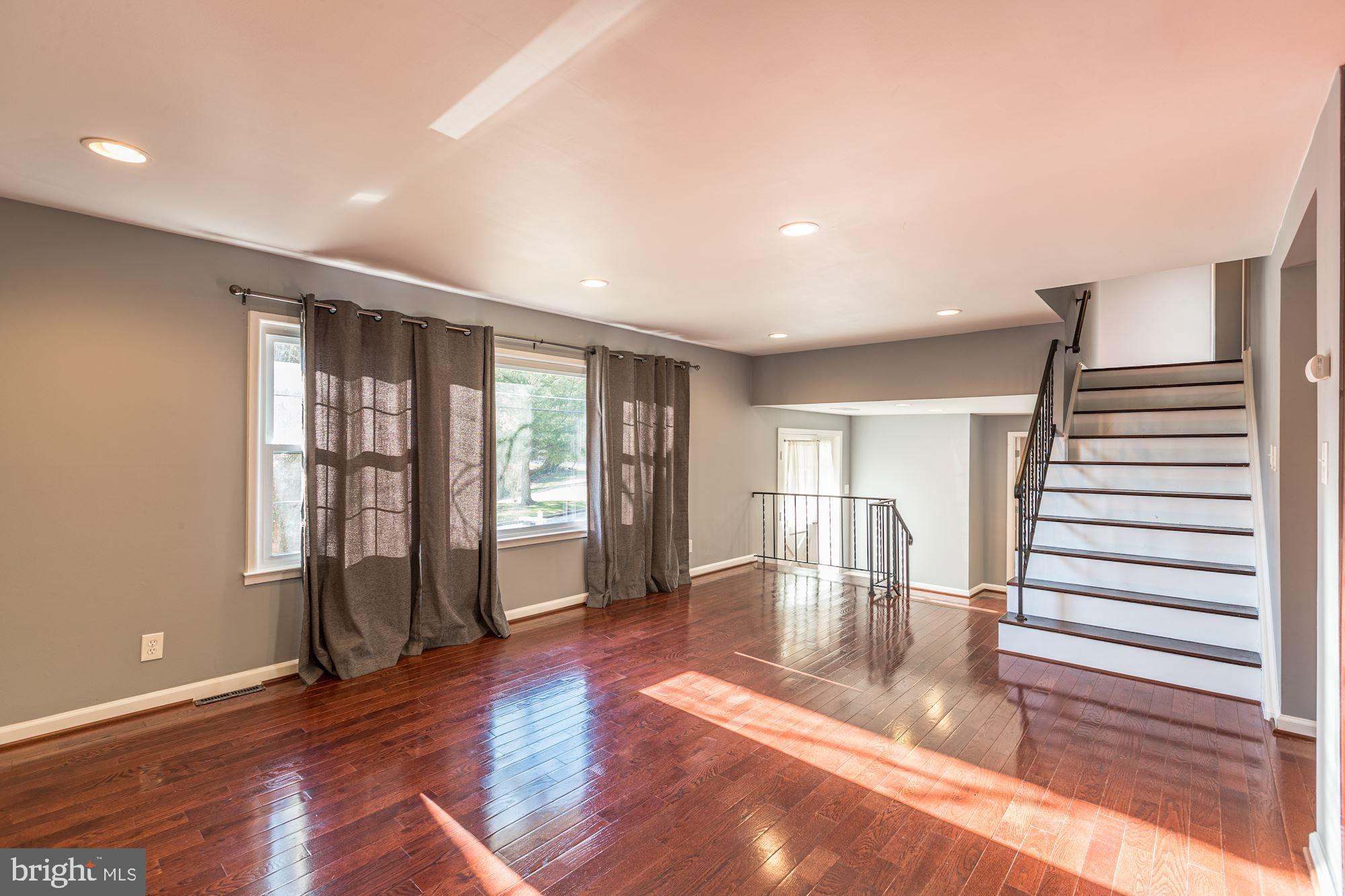 FOREST KNOLLS 01 - Residential