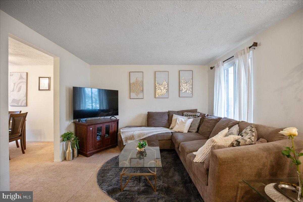 CALVERT TOWNE TOWNHOUSES - Residential