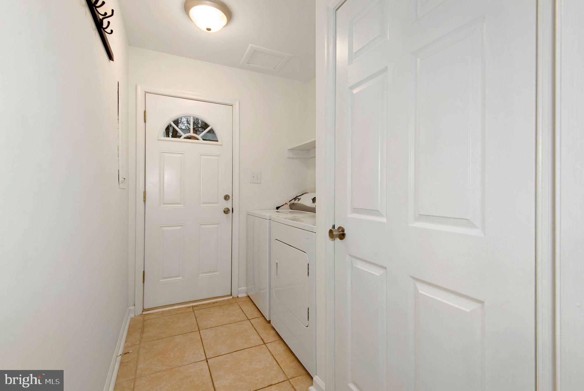 SOUTH HILL ESTATES - Residential