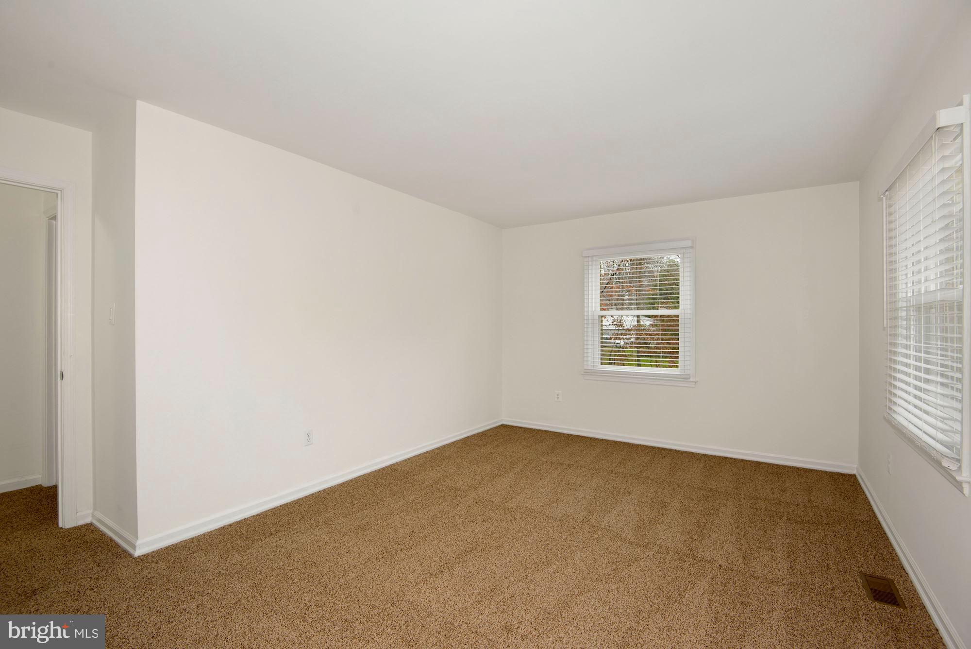 SOUTH HILL ESTATES - Residential