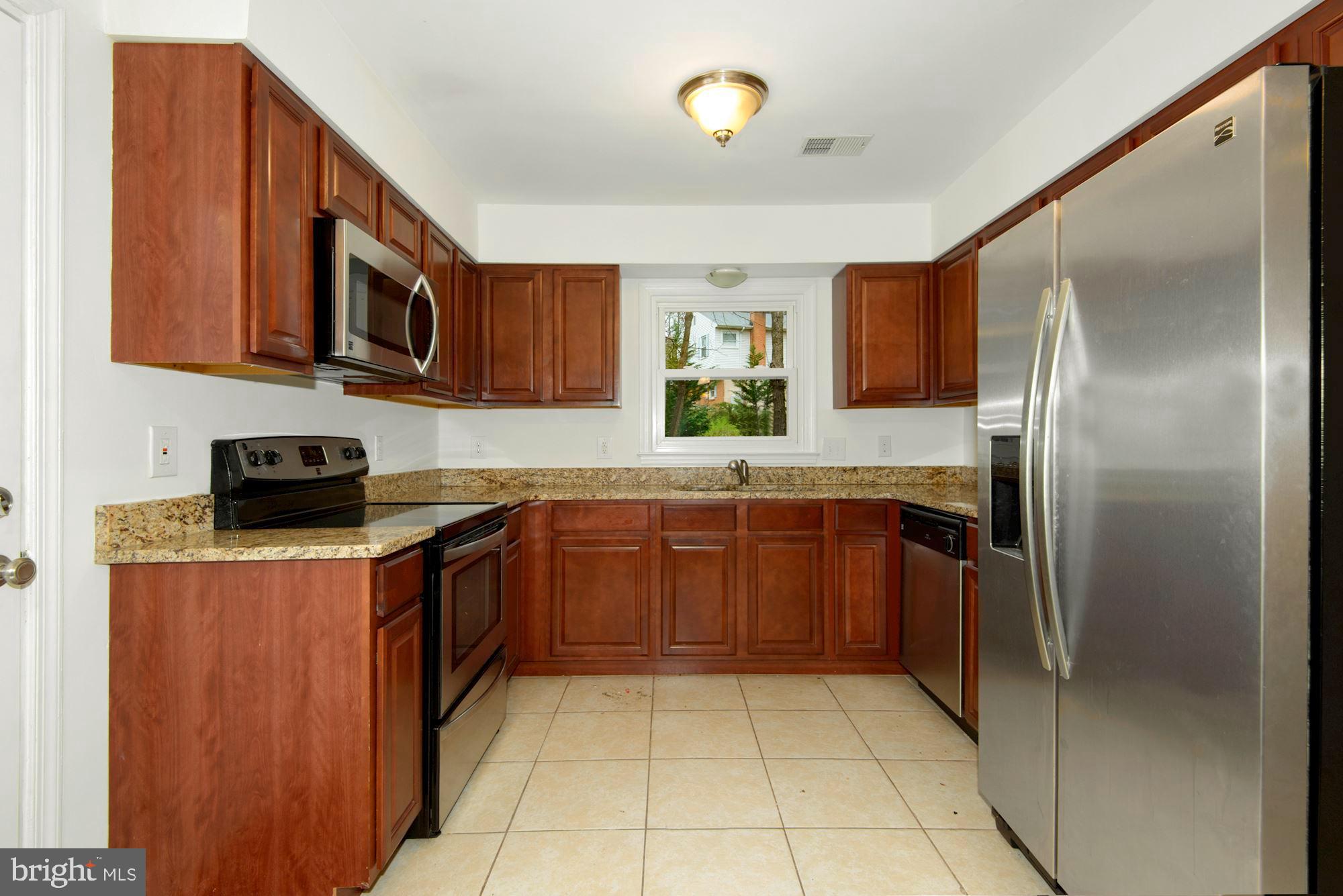 SOUTH HILL ESTATES - Residential