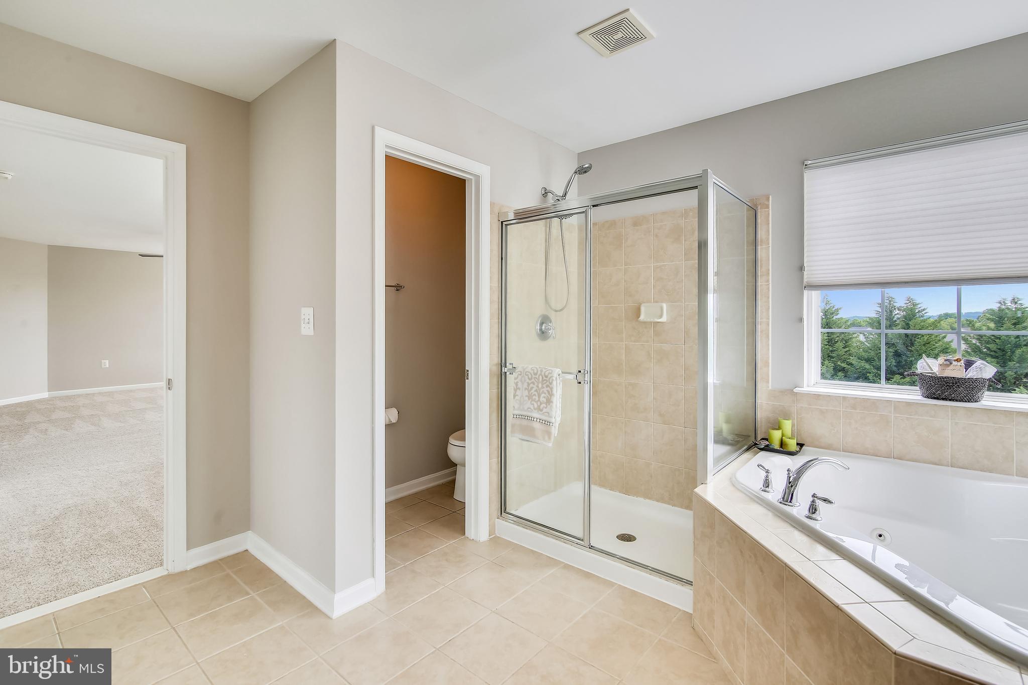 HIRST FARM - Residential