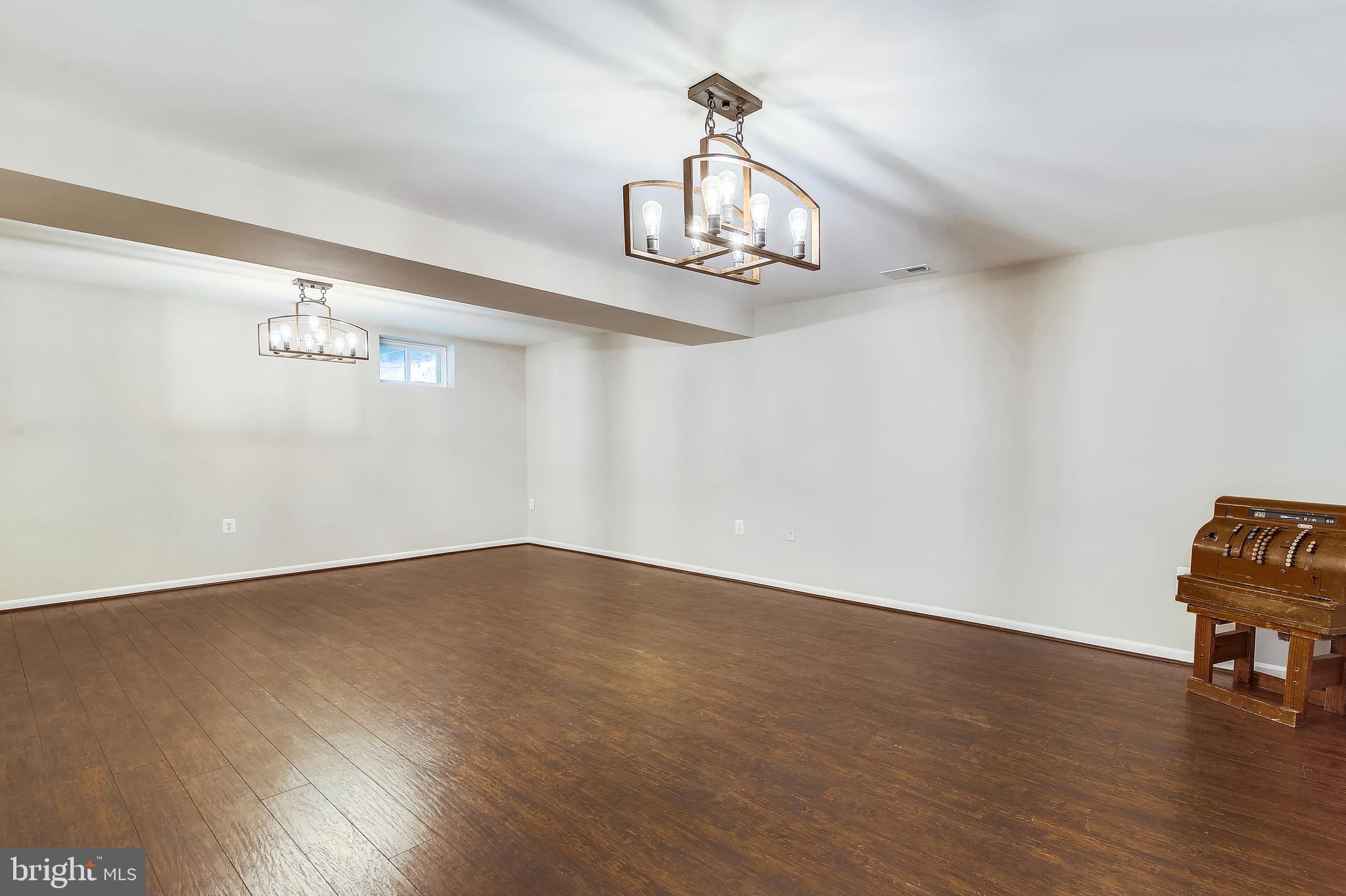 HIRST FARM - Residential