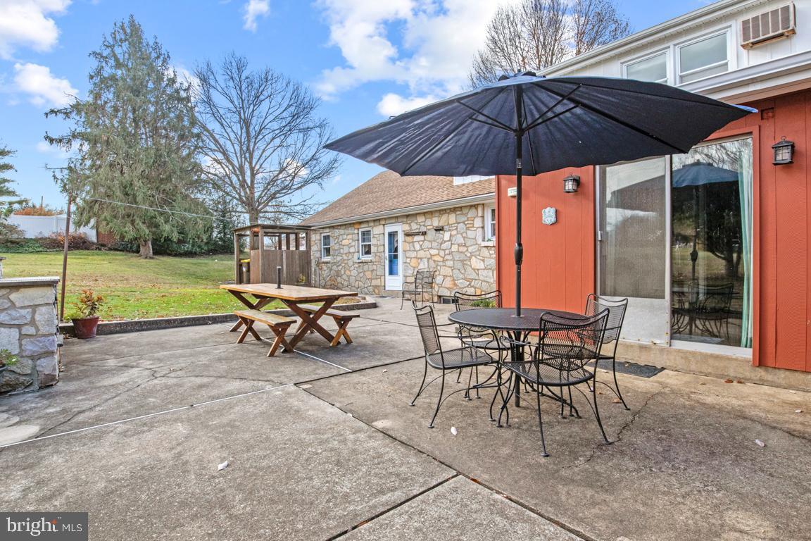 GREEN ACRES - Residential