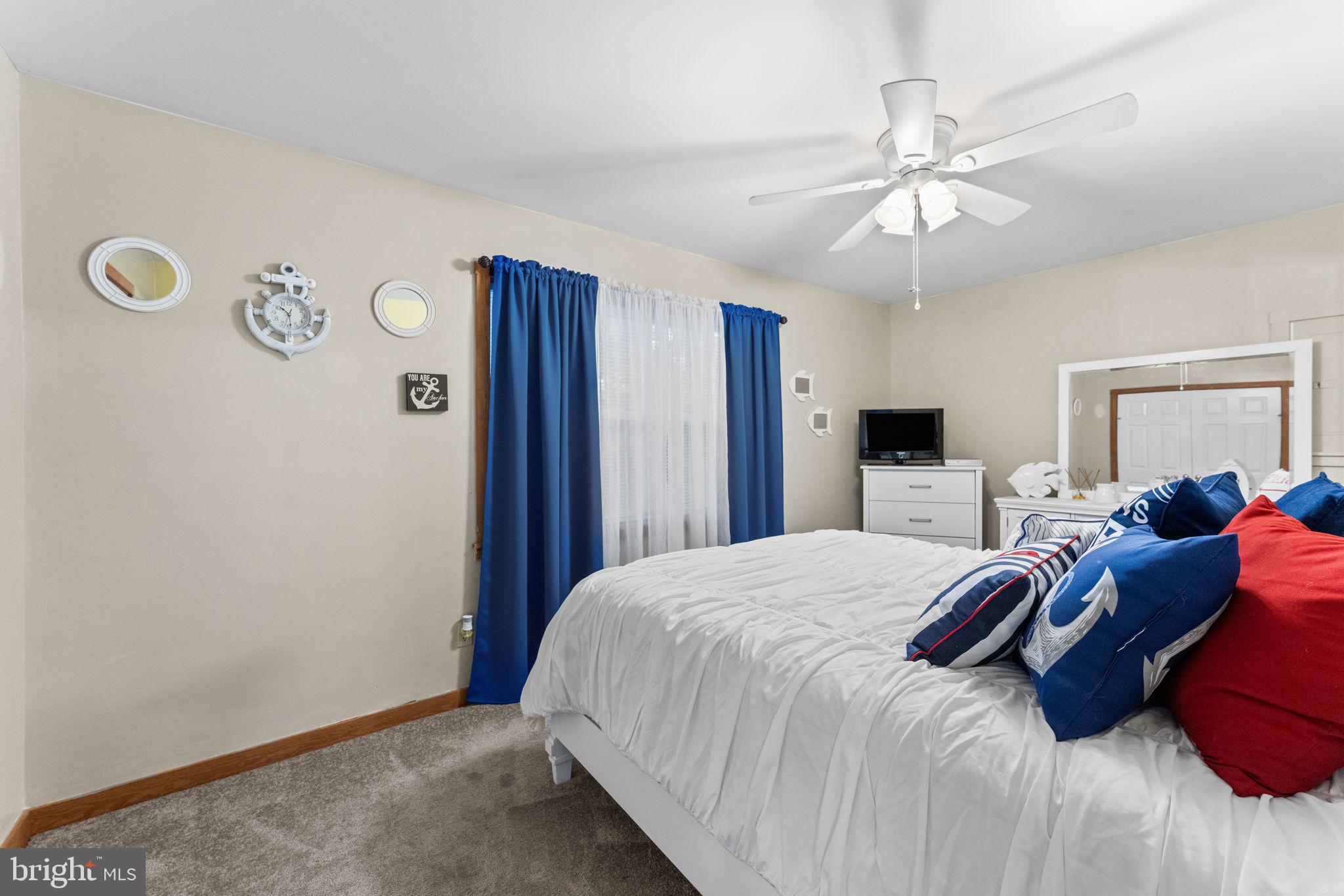 BAY QUARTER SHORES - Residential